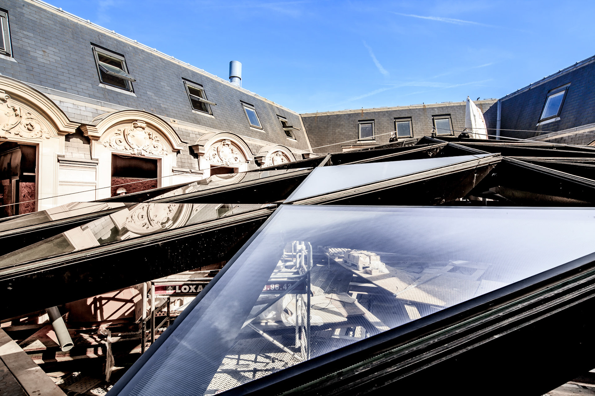 Apple Retail Store Champs Elysées, Paris