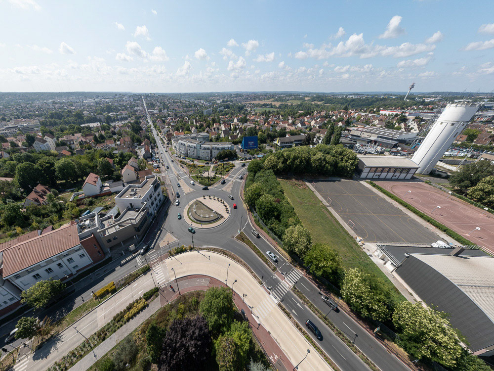 Corbeil-Essonnes - Giratoire RN7 / Av Serge Dassault