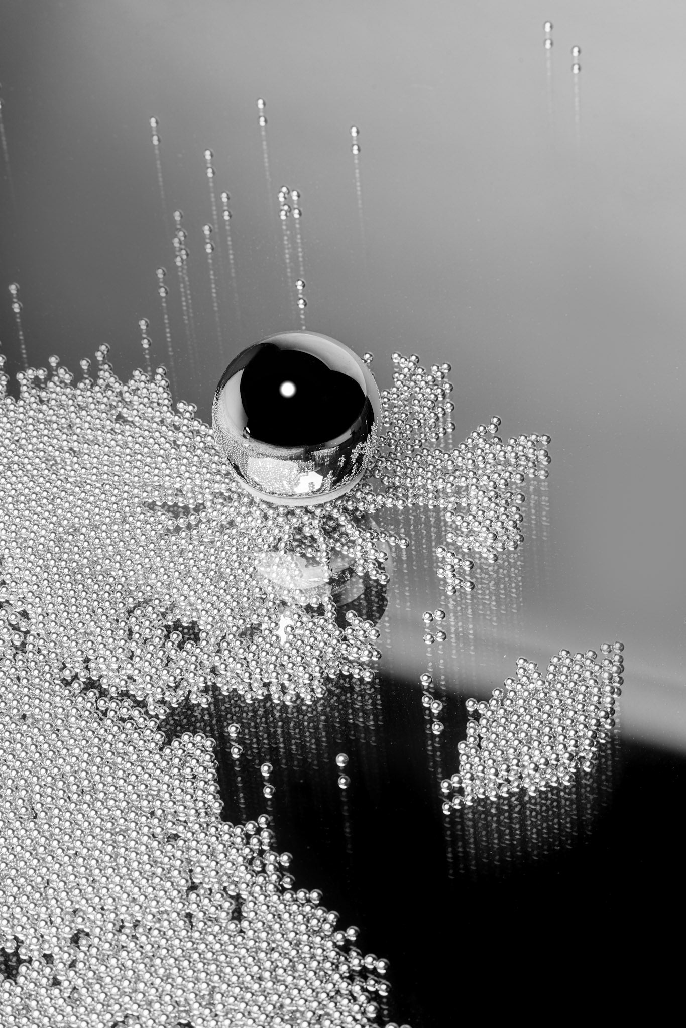 Hubert Le Gall • Table Frisson