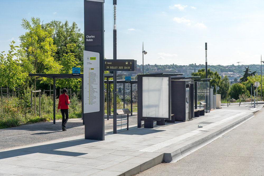 Corbeil-Essonnes - Charles Robin