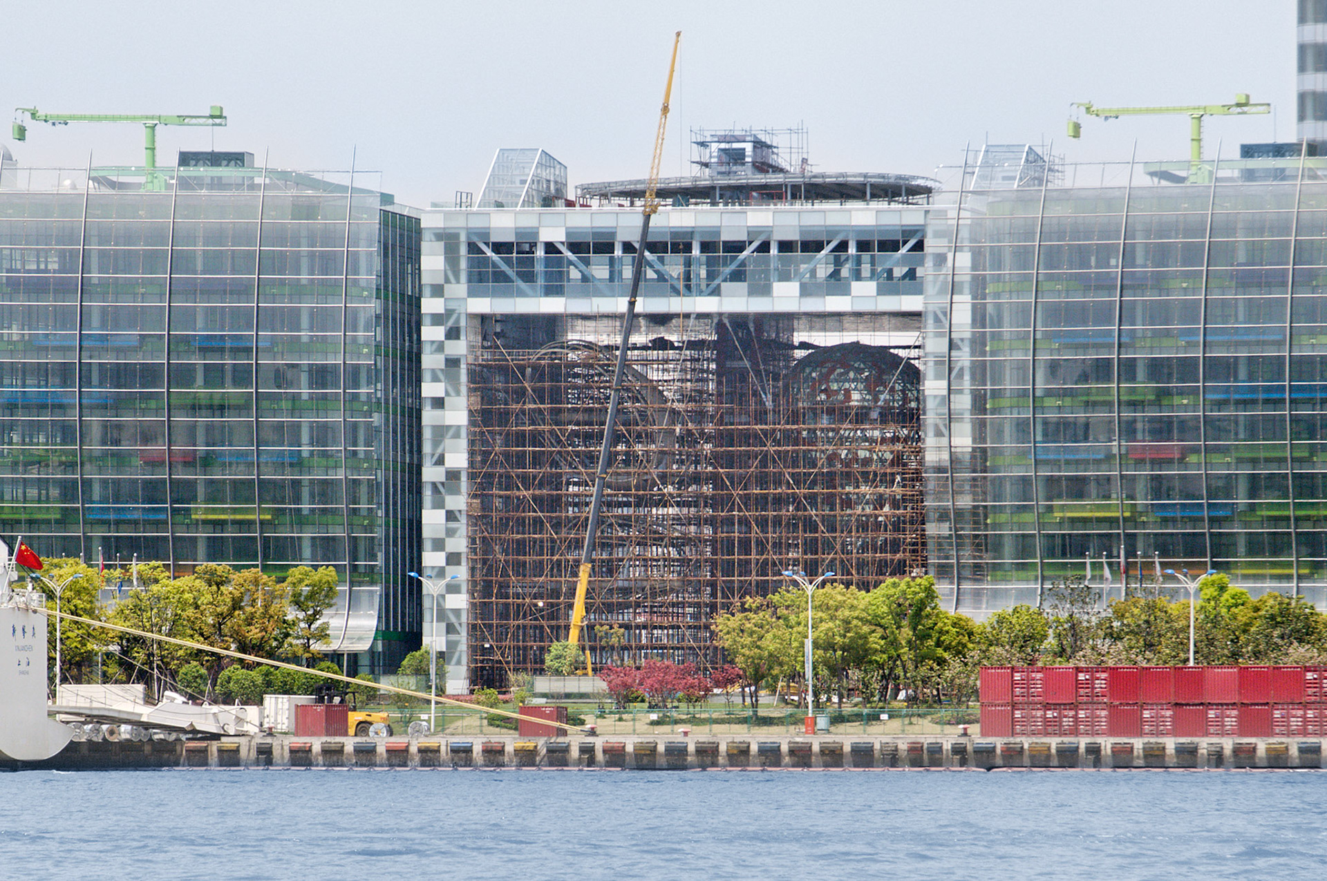 Spark Architects / Frank Repas • Shanghai Port International Cruise Terminal