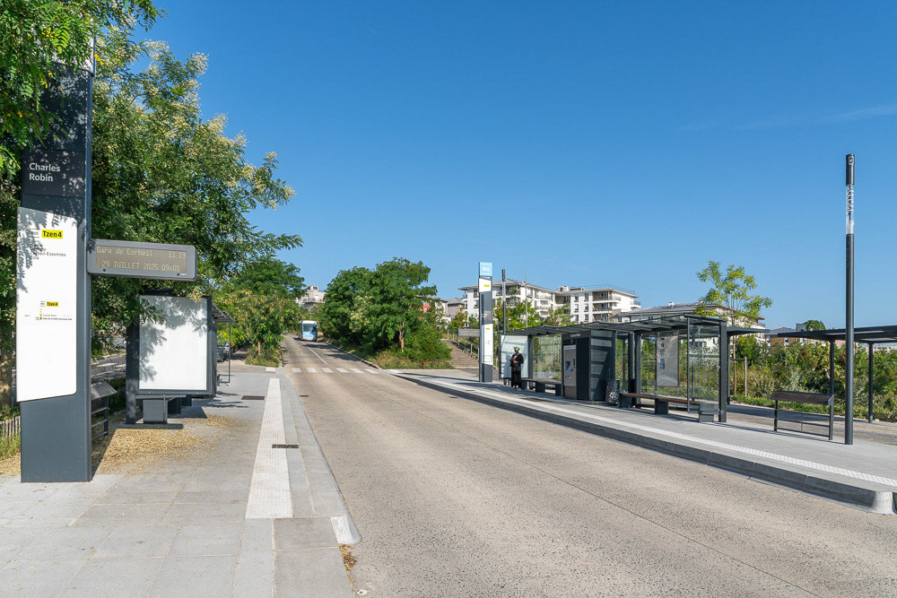 Corbeil-Essonnes - Charles Robin