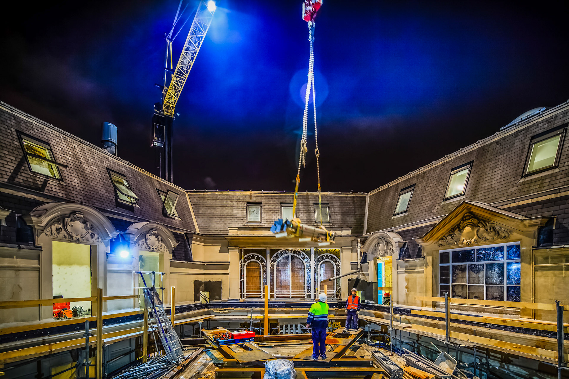 Apple Retail Store Champs Elysées, Paris