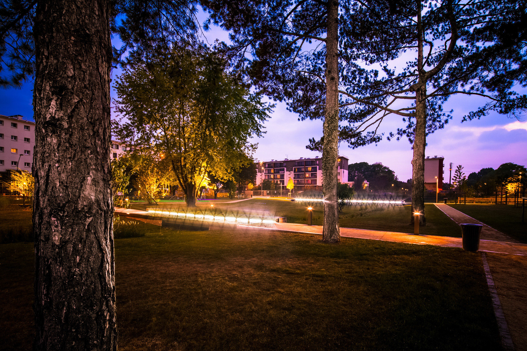 Quartier du Bord de l'Eau, Villeneuve-le-Roi • Florence Mercier Paysagiste
