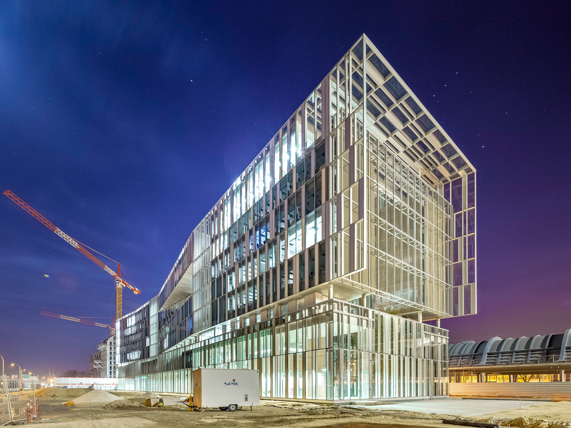 architecturestudio • Caisse d'Epargne Aquitaine Poitou Charente, Bordeaux • A.S. Architecture-Studio