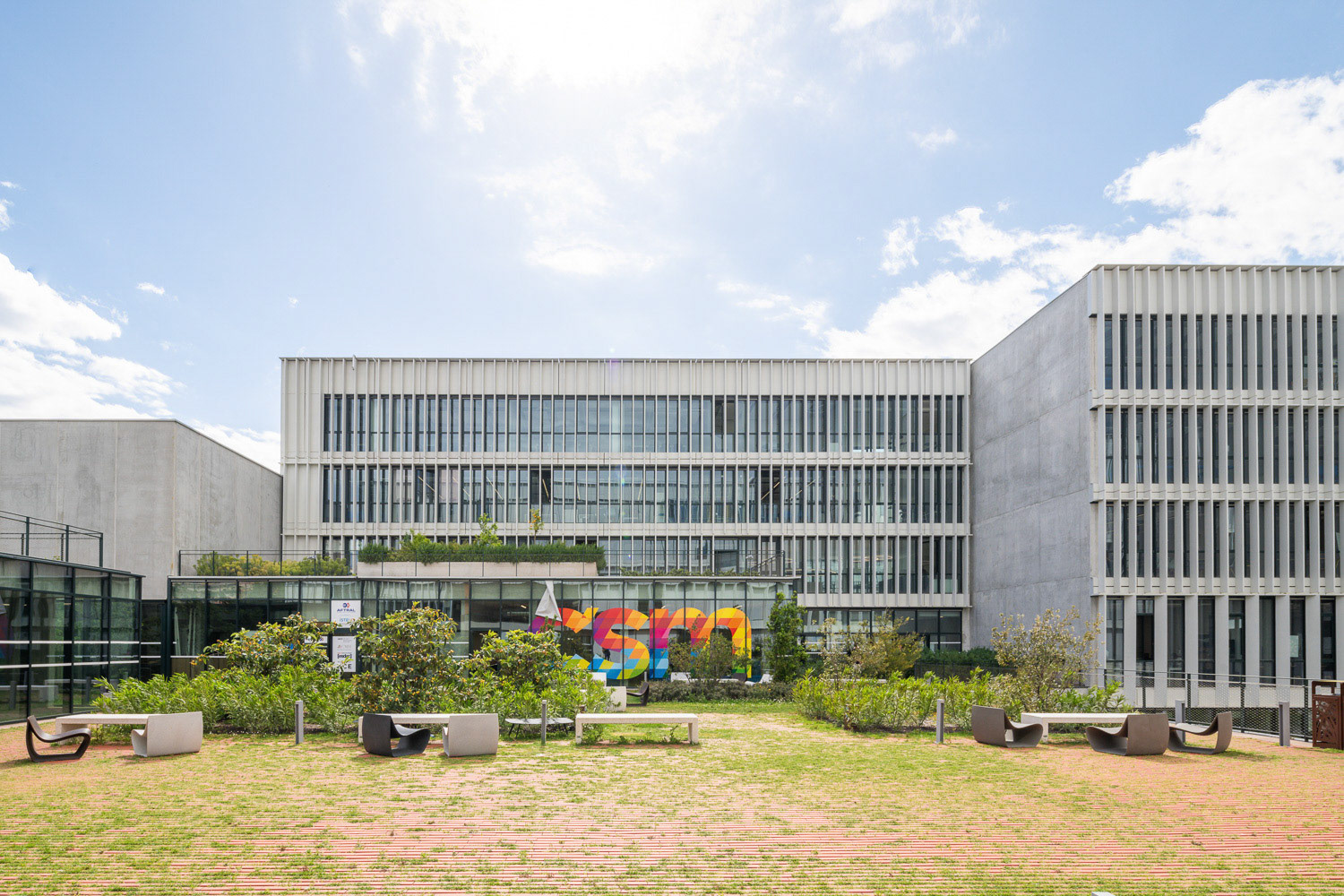 ABC Architectes + Corinne Vezzoni &amp; Associés • Campus Sud des Métiers, Nice