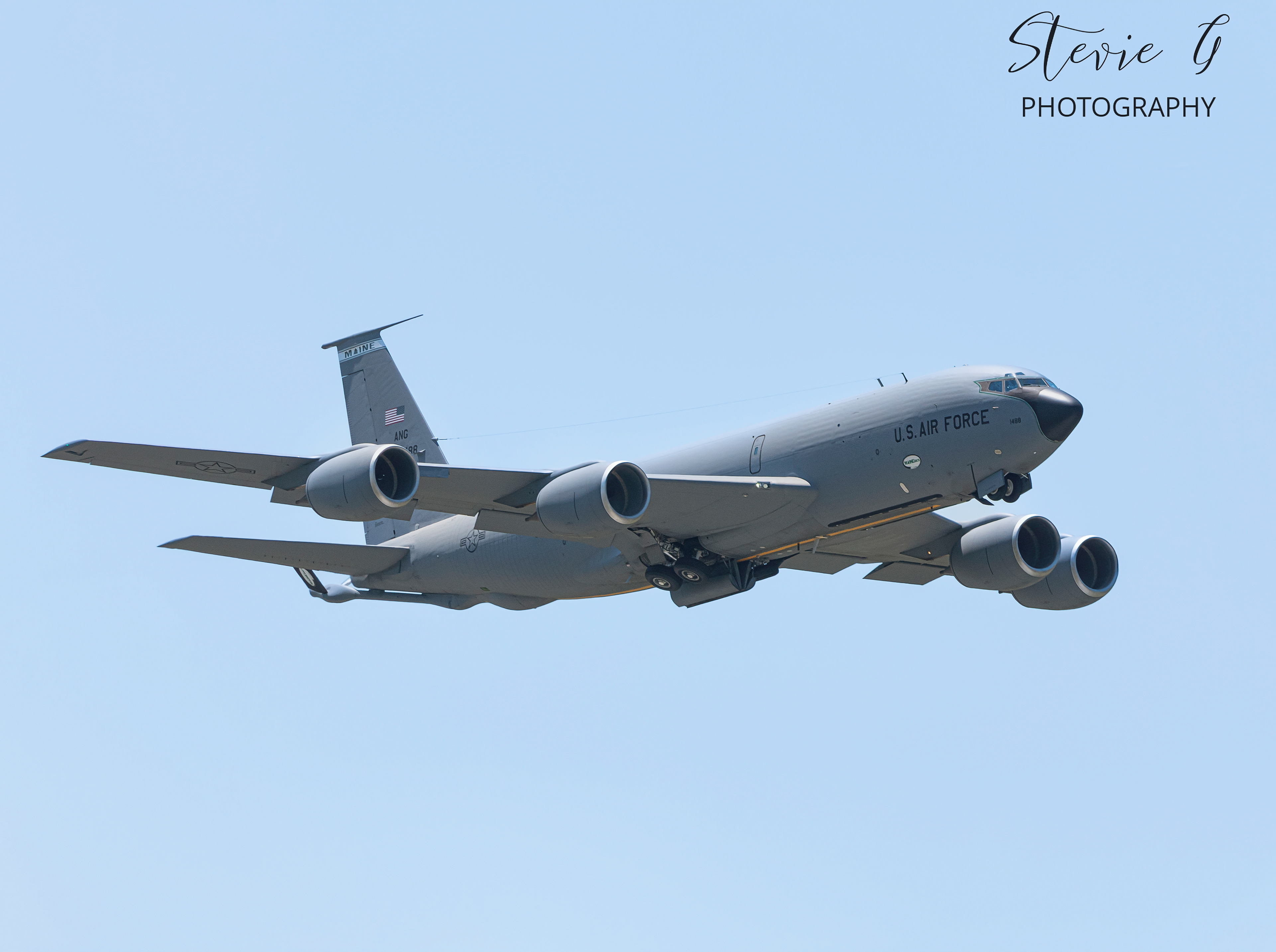 Maine ANG- KC-135 Refuler