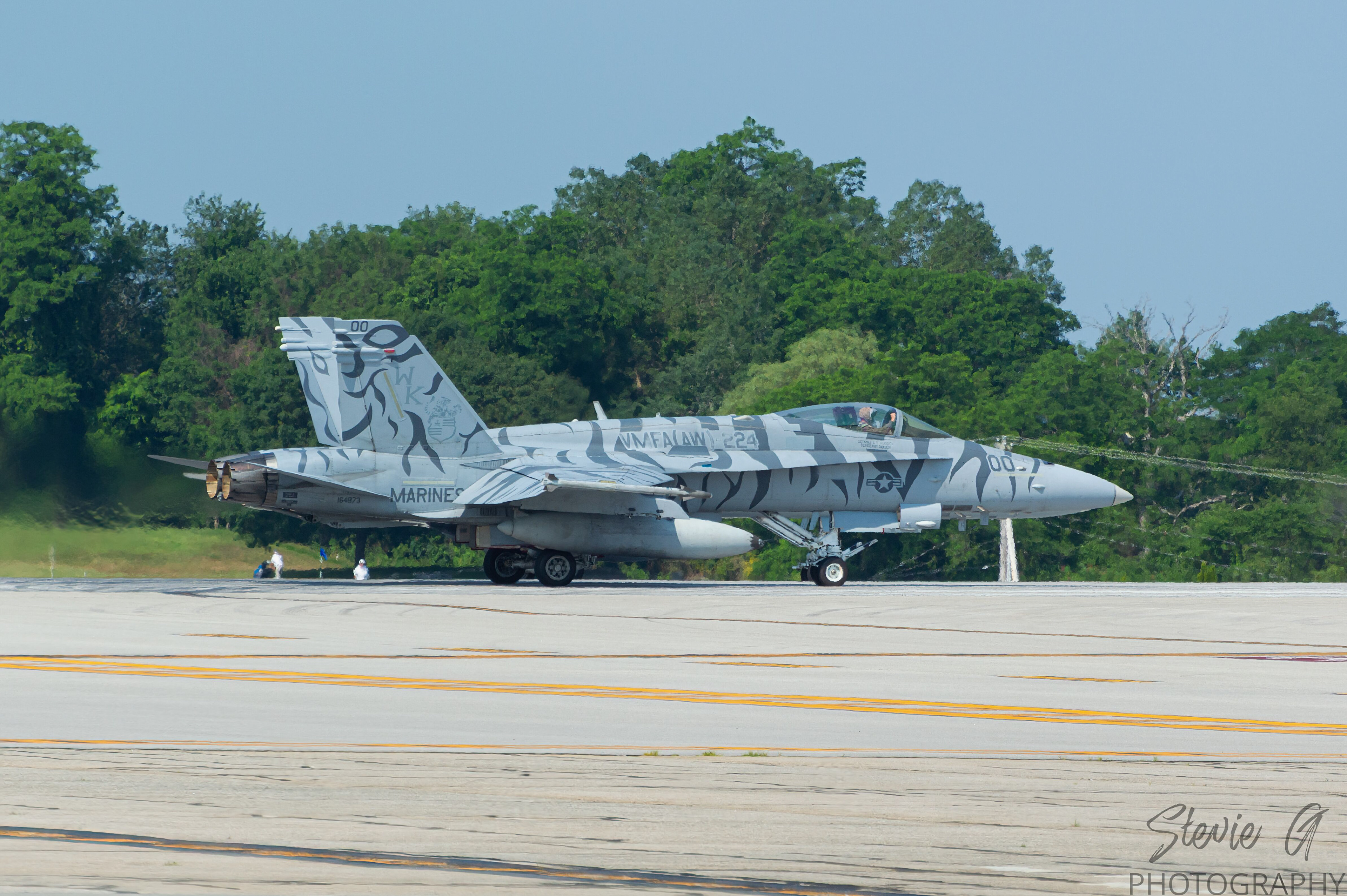  Marine Corps McDonnell Douglas F/A-18D BengalsF18 Marines
