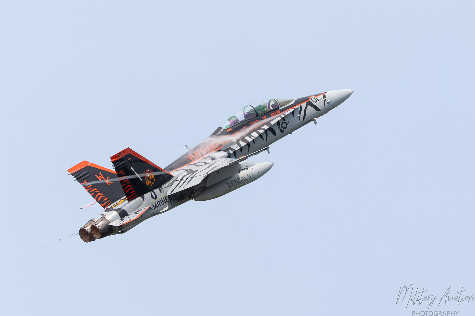 F-18
