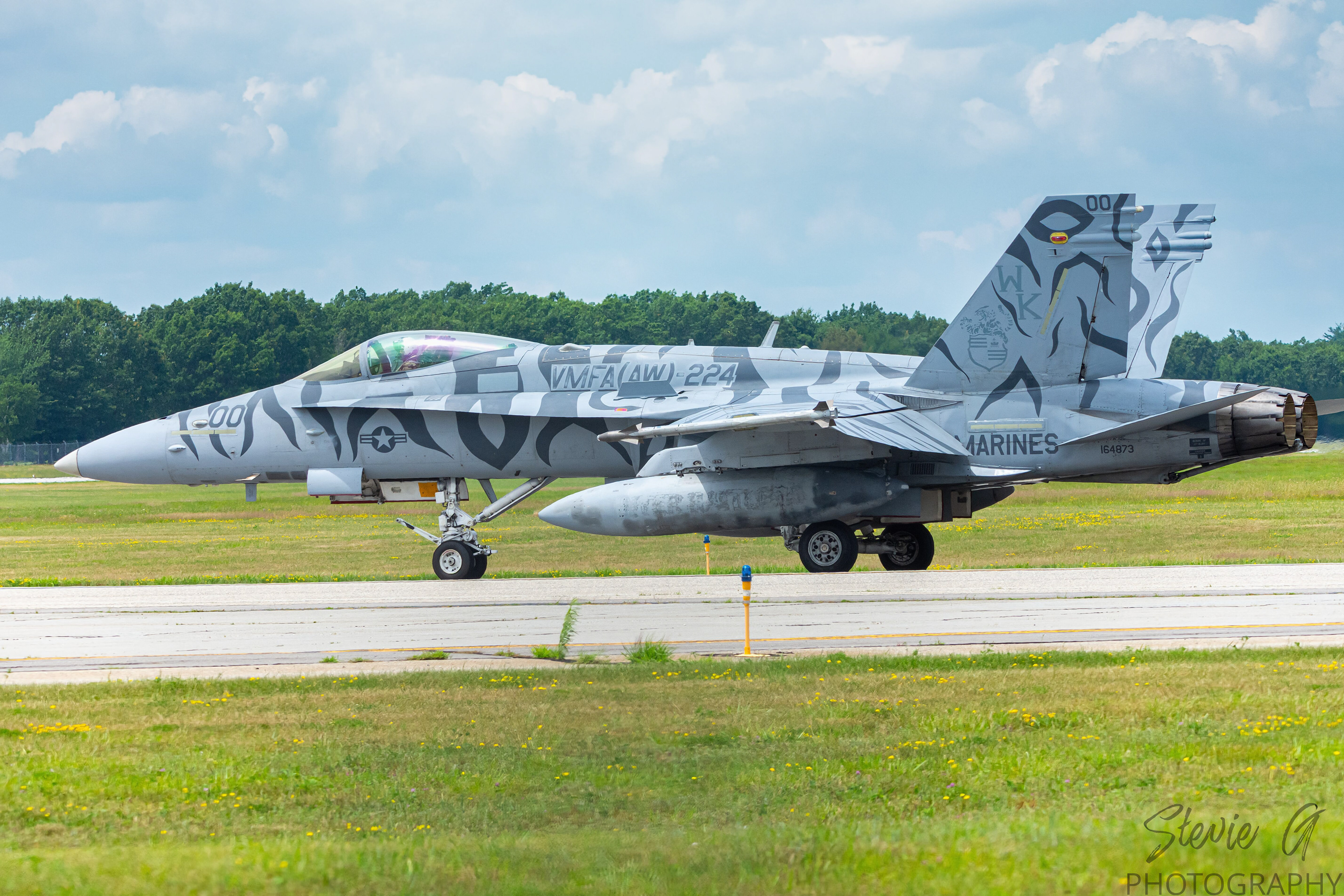 F-18
