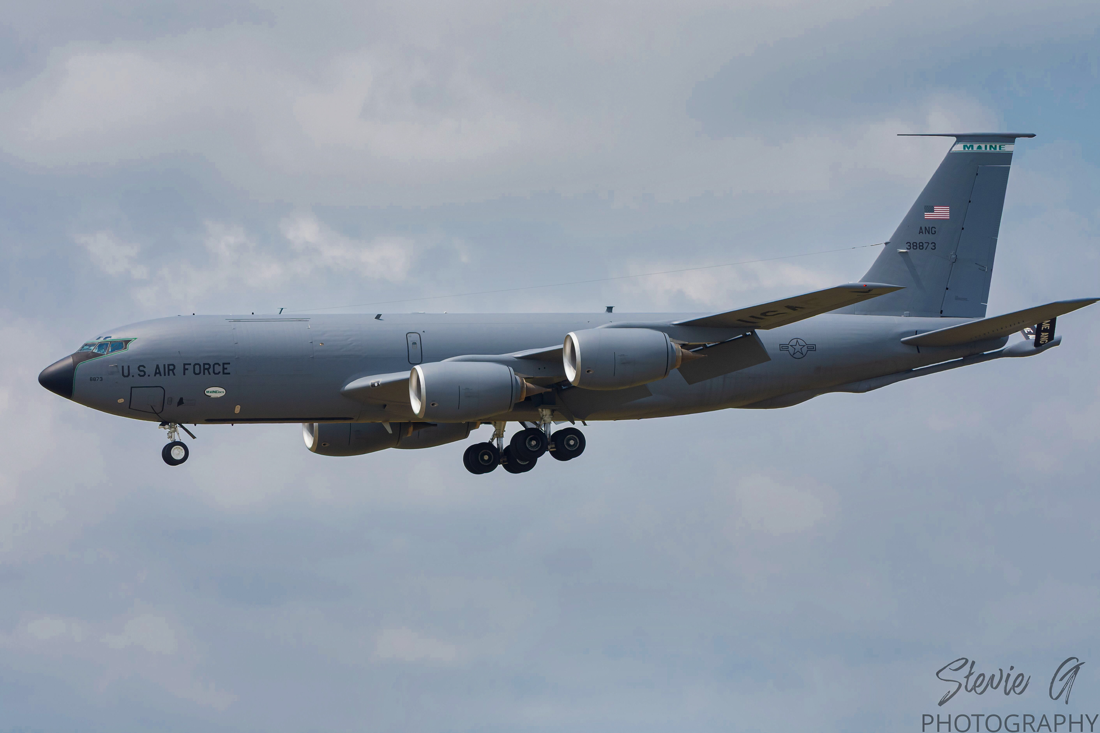 KC-135