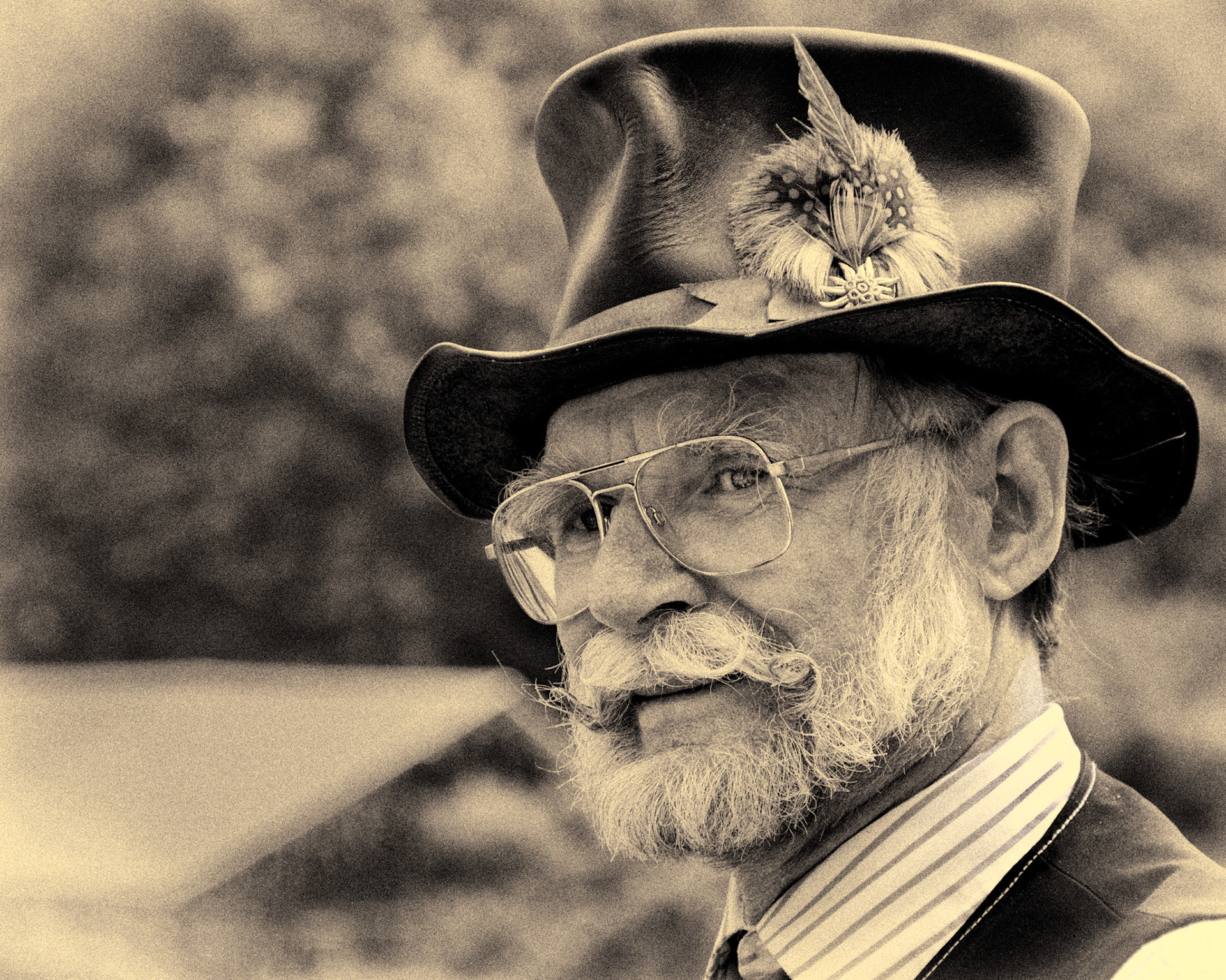 Terry Bender http://www.bendermelodies.com