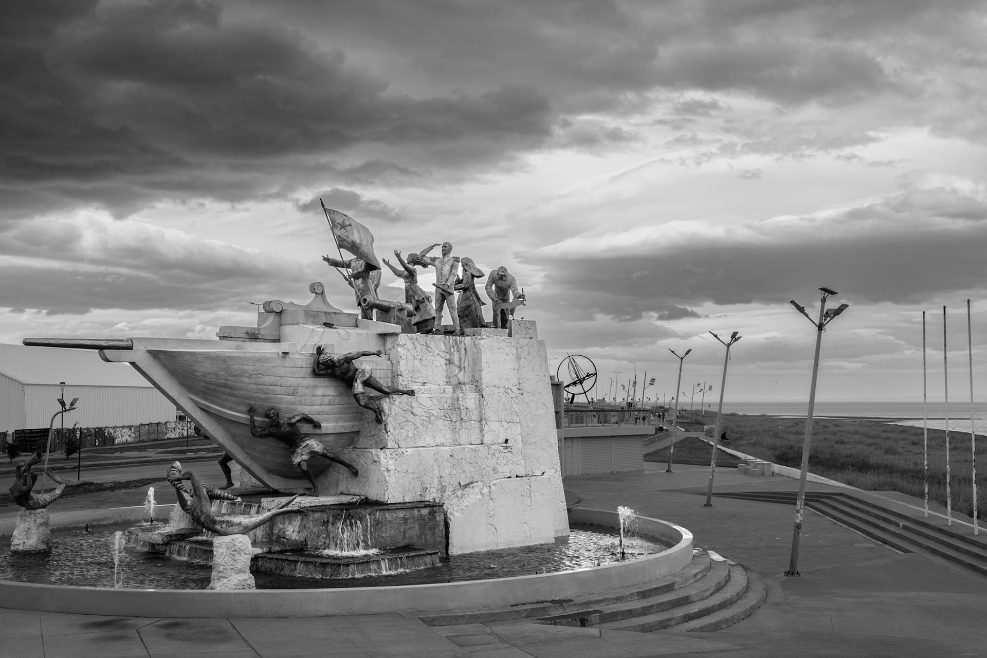 Monument to the Crew of the Schooner Ancud (Monumento a Tripulantes Goleta Ancud)