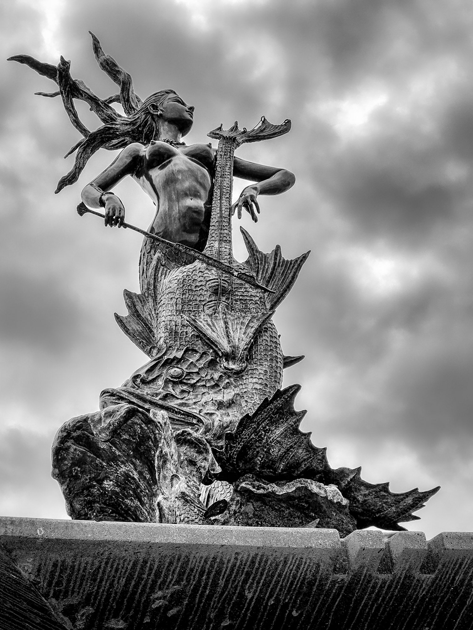 Strolling the sea shore at Oxnard, CA a day before the Rose Bowl game.
