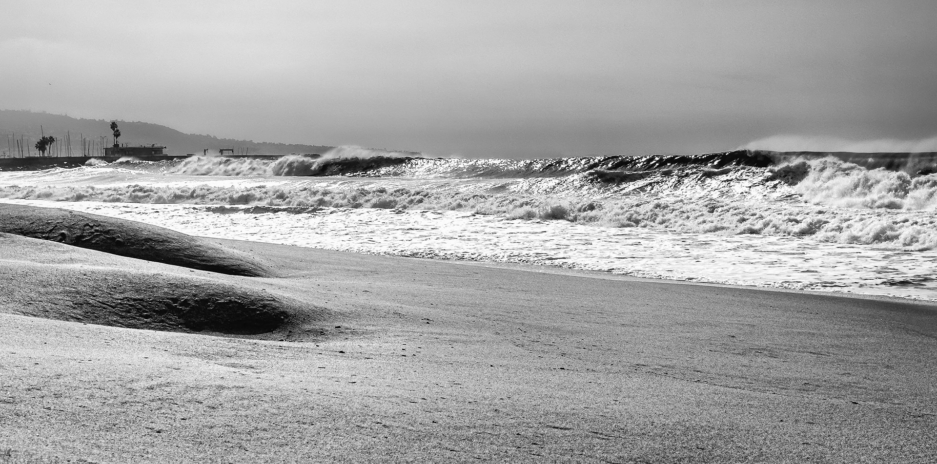 Some serious tidal and wave action during our short trip.