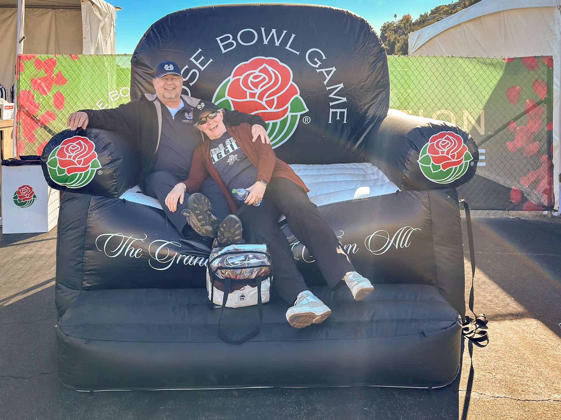 What's a Rose Bowl game without USU Aggies in attendance :D