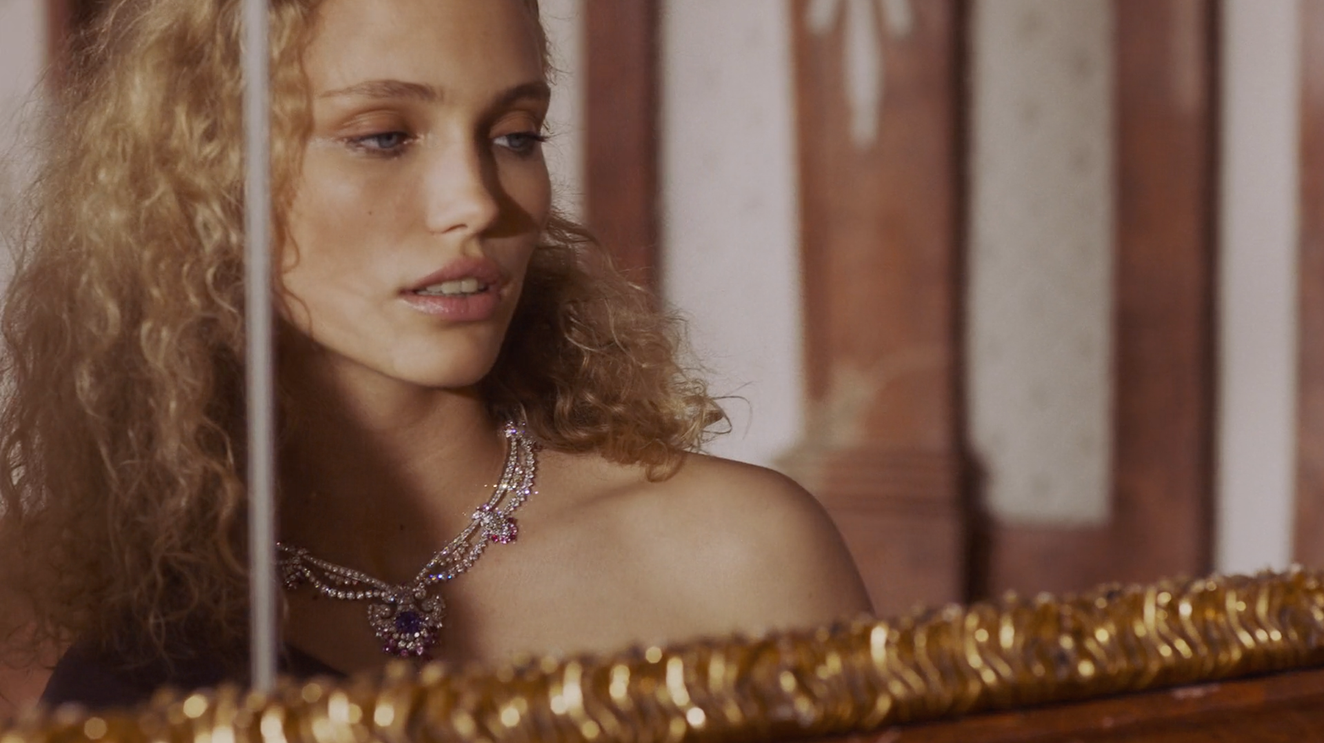 1e assistante caméra (pointeuse) / Pub web VAN CLEEF, réalisée par Pierre Aragou, 2018.