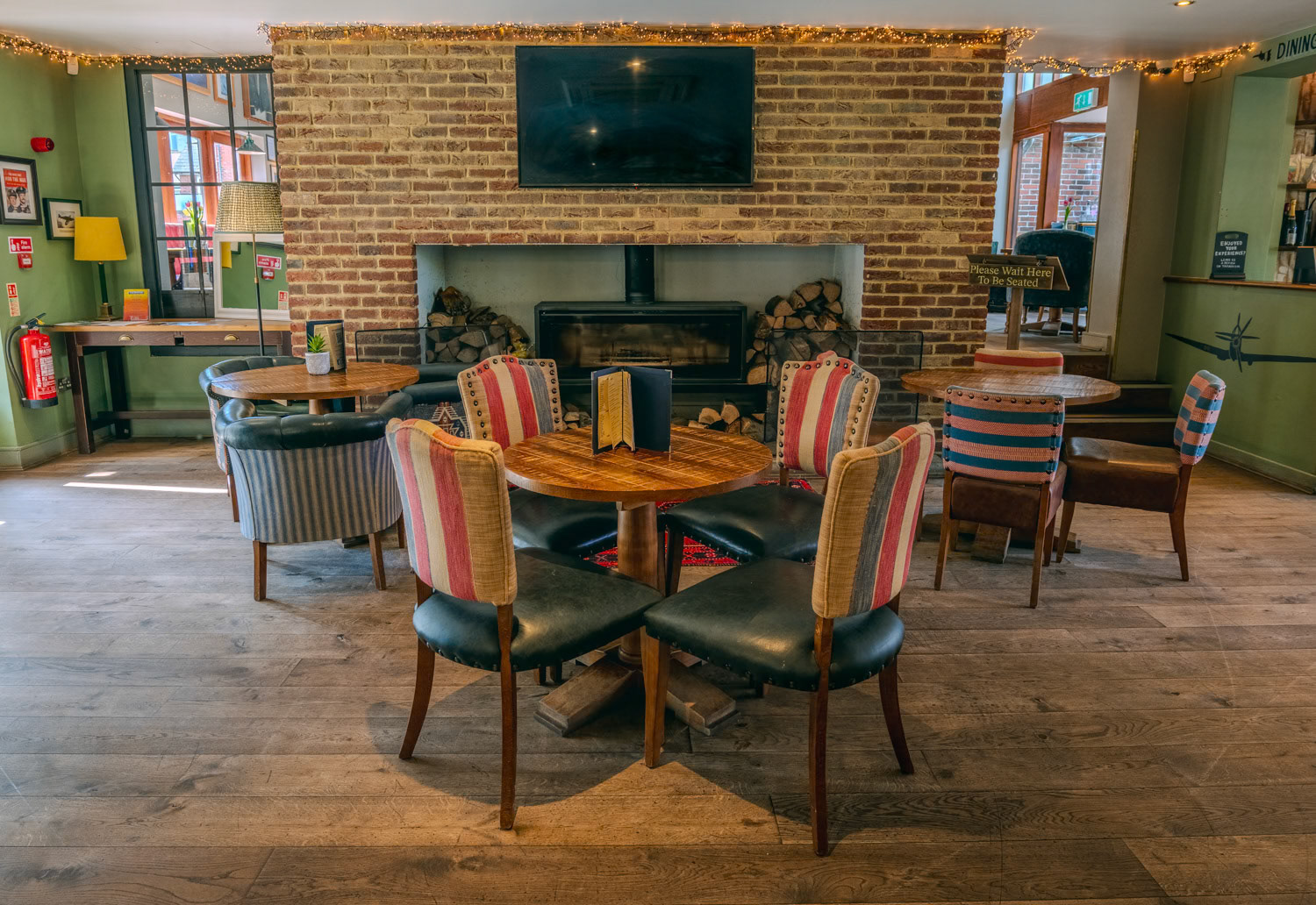 Interior - The Spitfire in Kings Hill