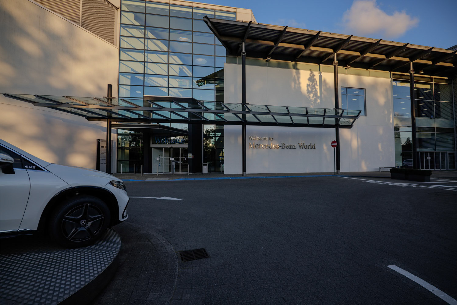 Mercedes-Benz World