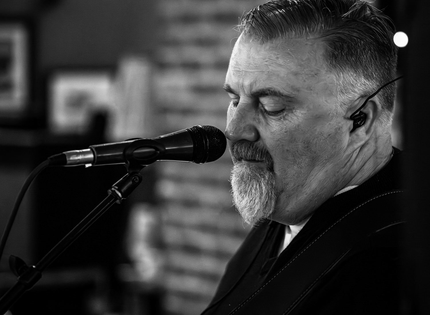 Phat Gandalf Performing