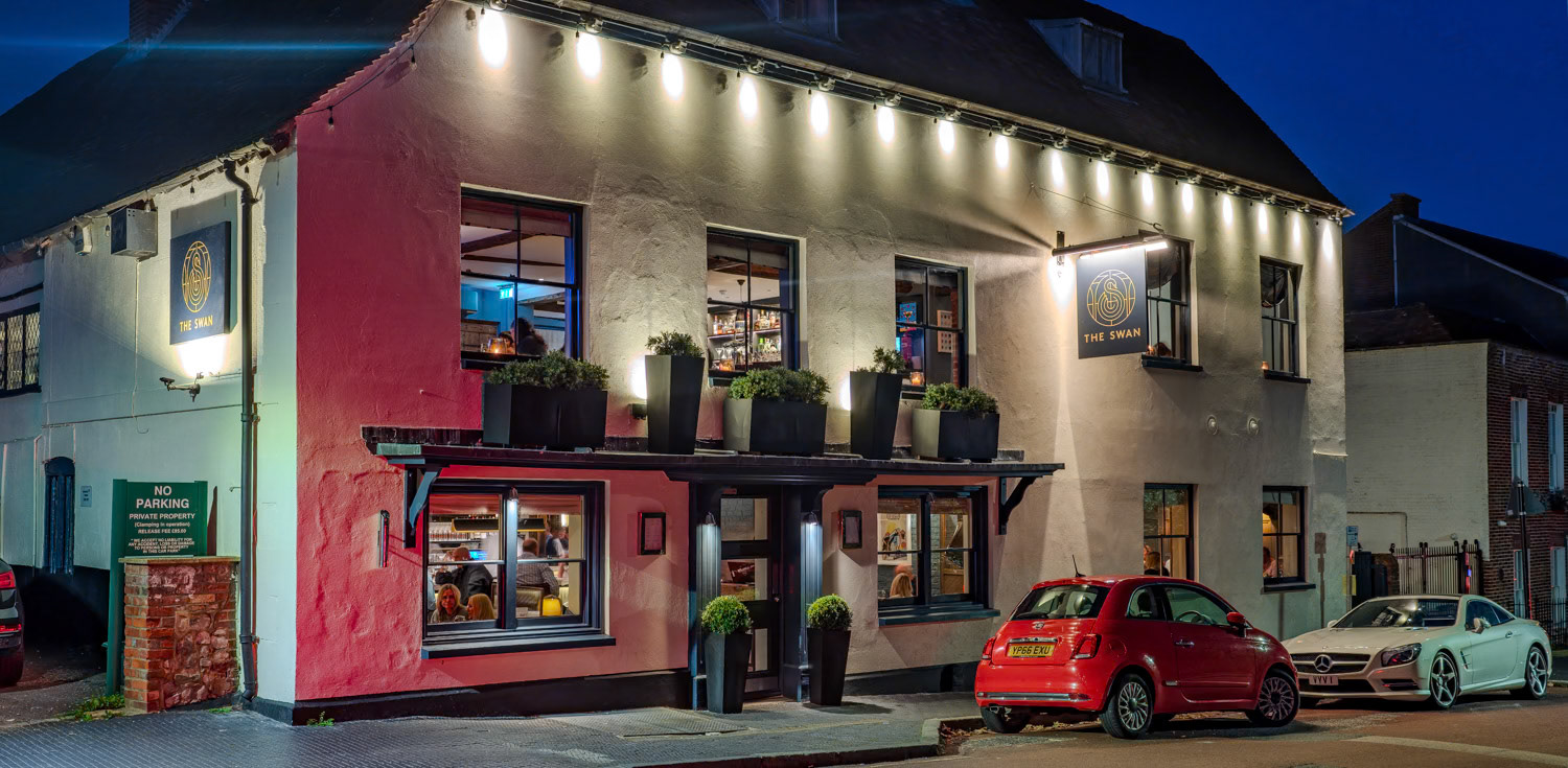 Interior - The Spitfire in Kings Hill