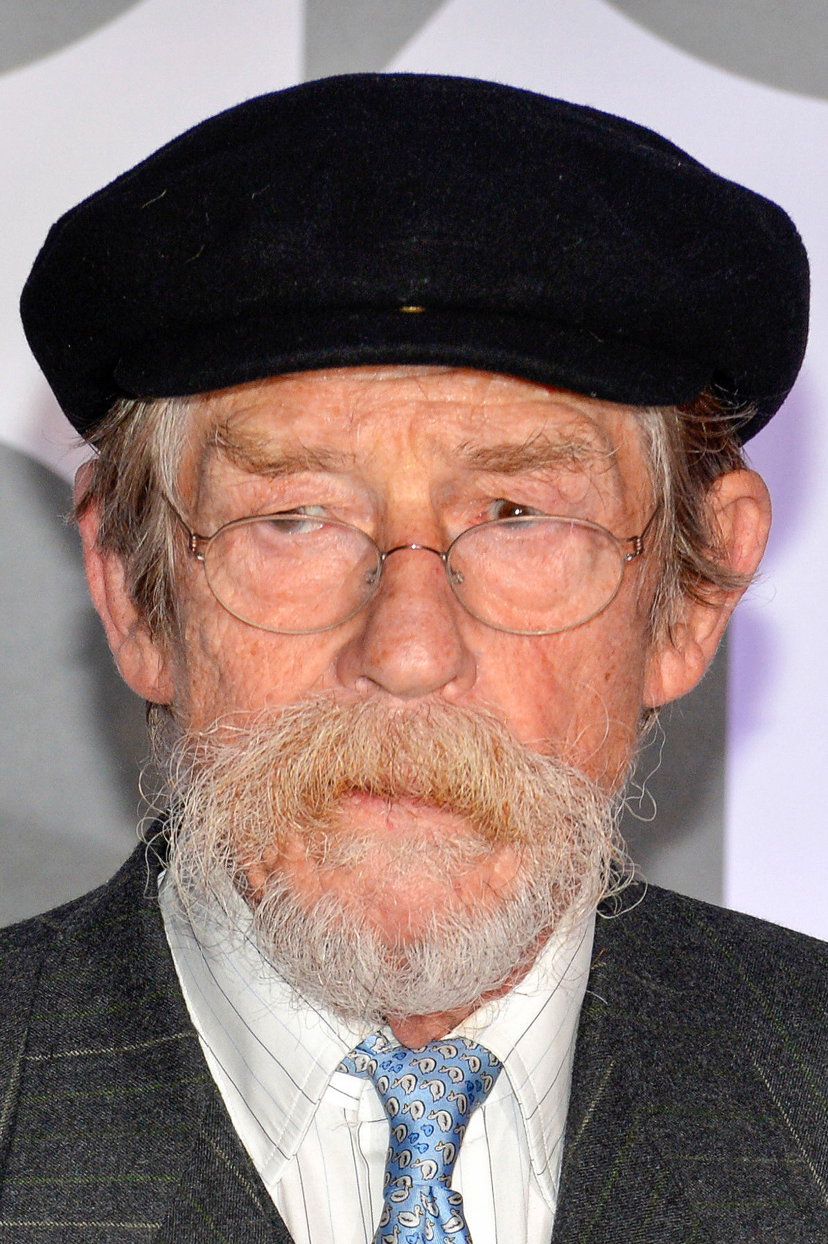 JOHN HURT