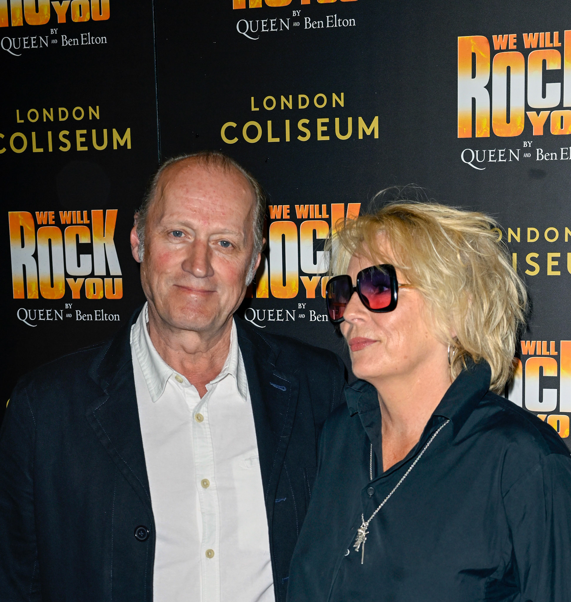 ADE EDMONDSON & JENIFER SAUNDERS