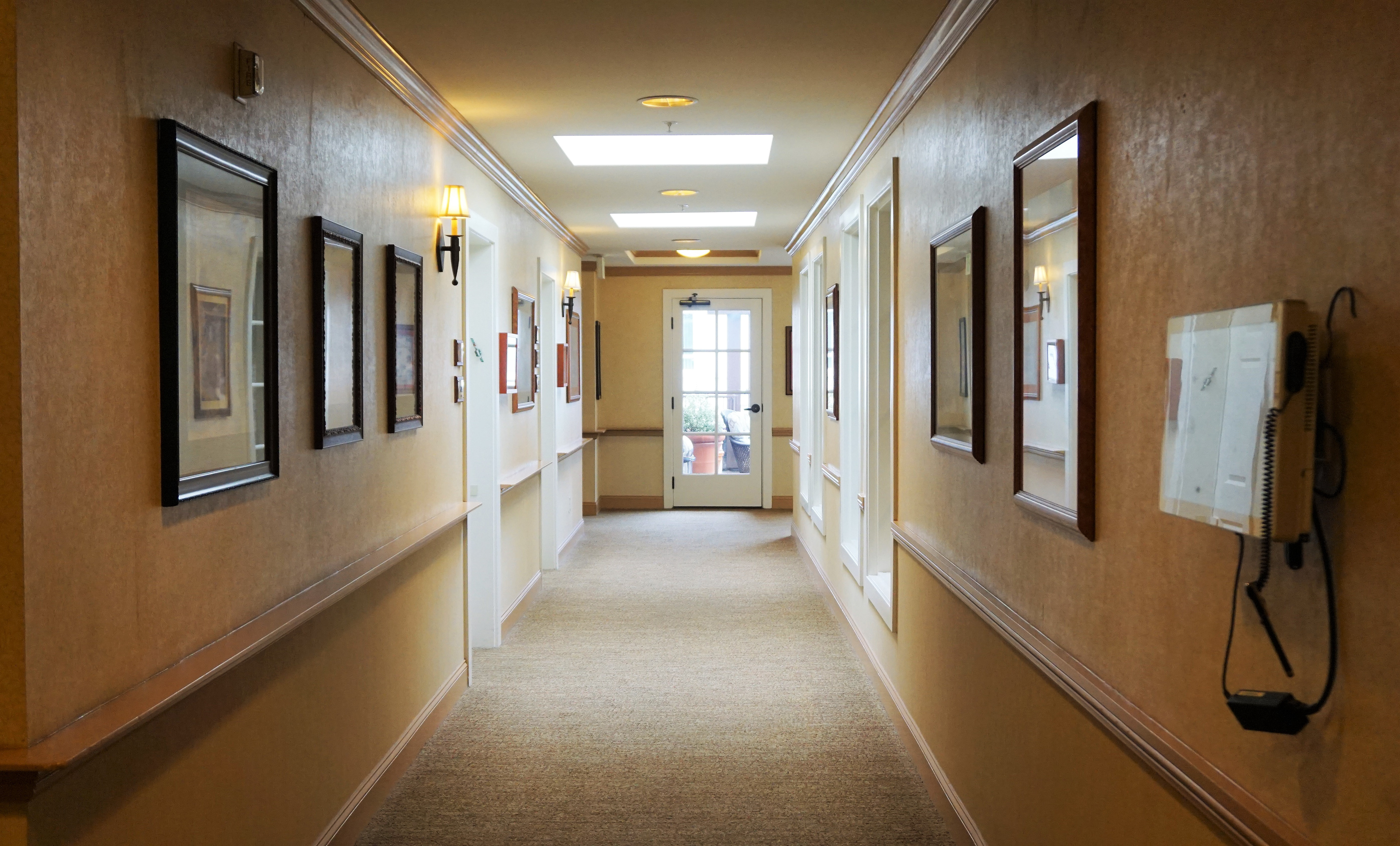 Figure 27. 5TH FLOOR HALLWAY Windows let the sunlight pour into the hallway.