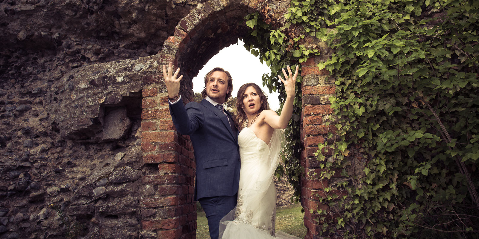 suffolk wedding photographer