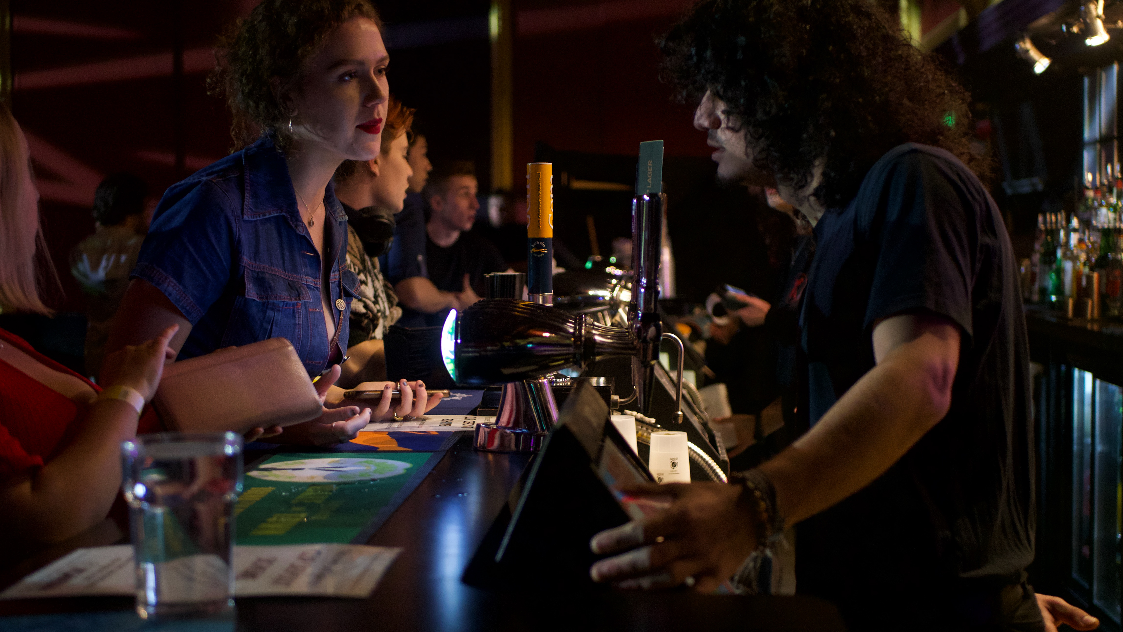 The Bar Between Fights
