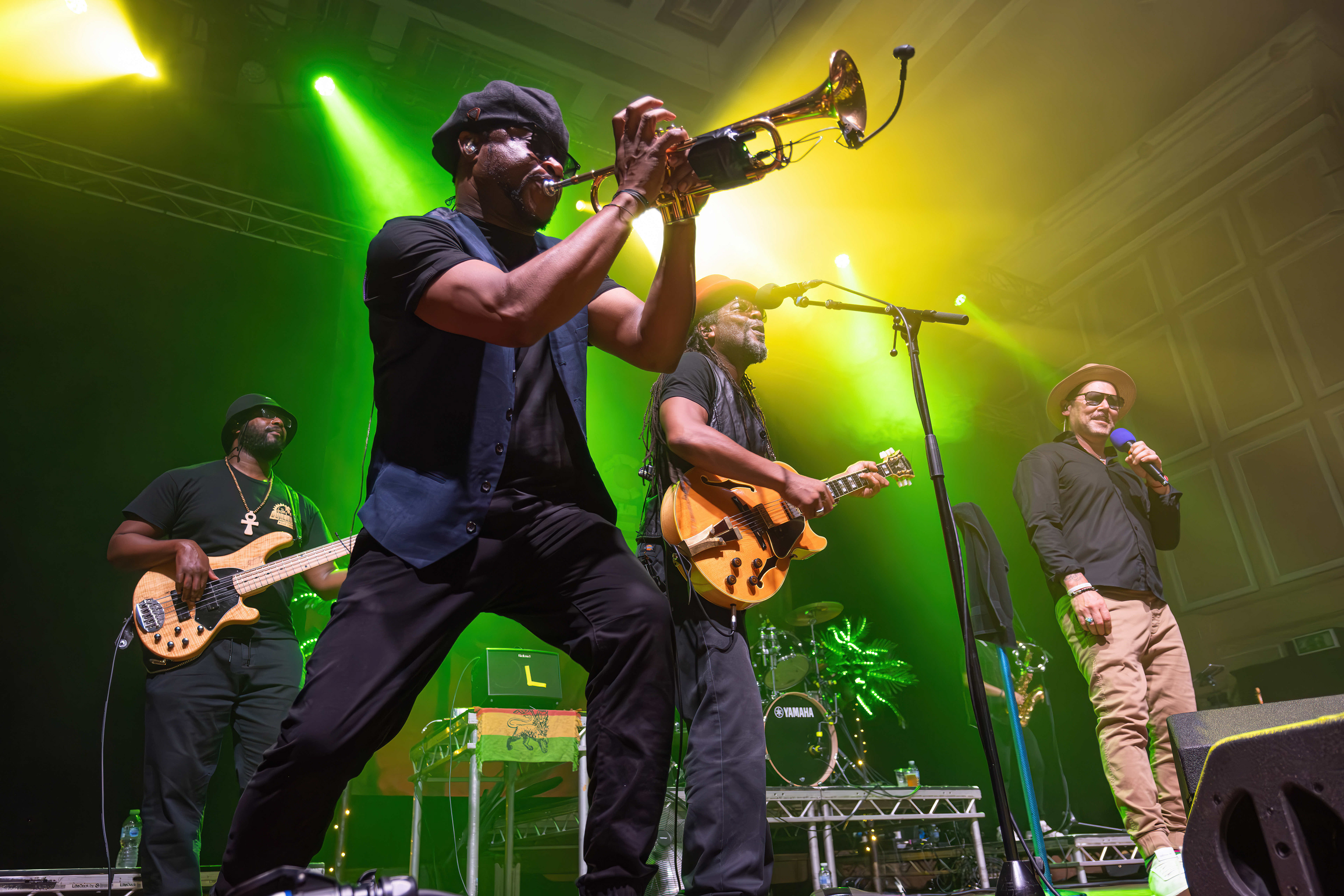 The Dualers, 02 City Hall Newcastle