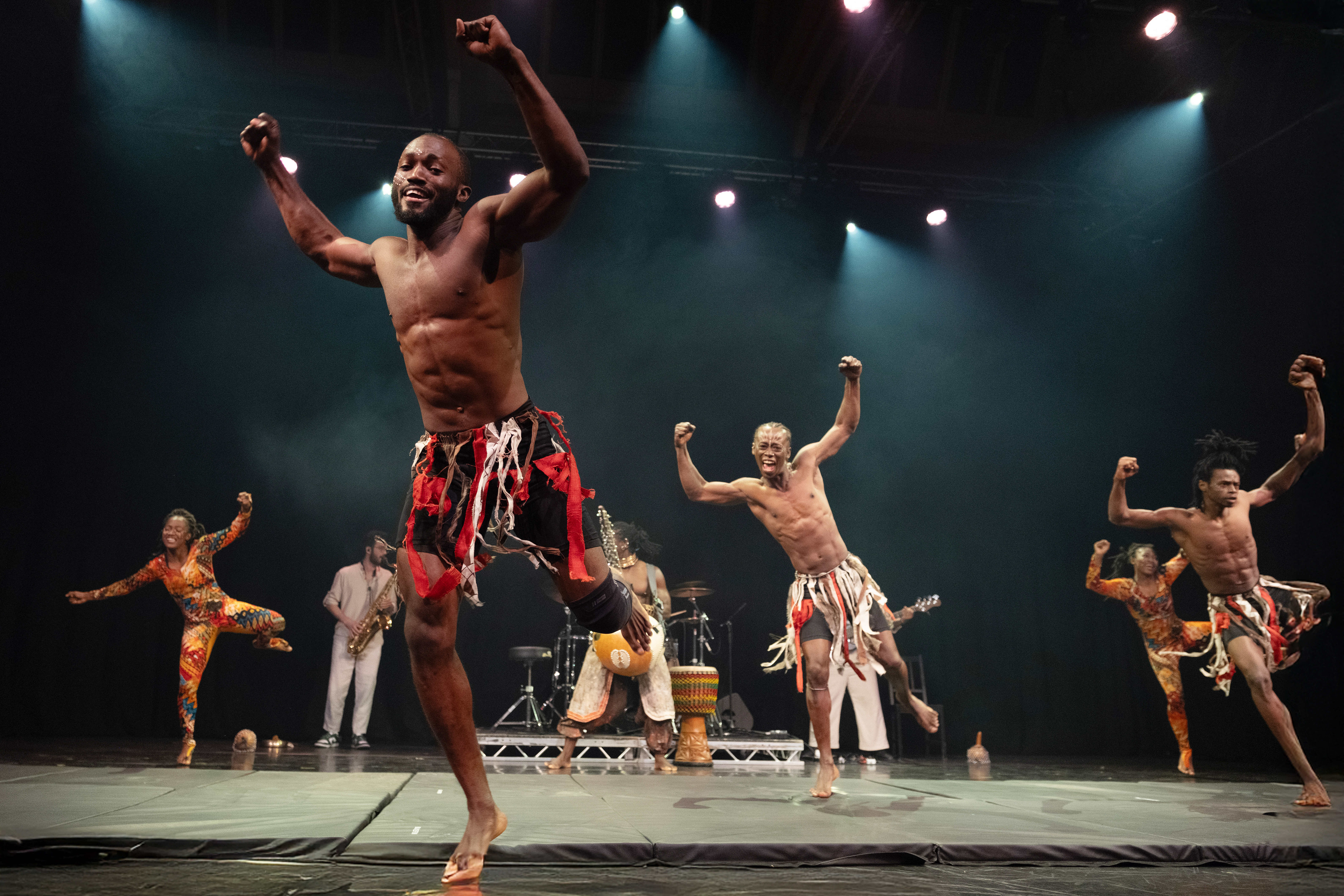 Afrique En Cirque, Edinburgh International Festival