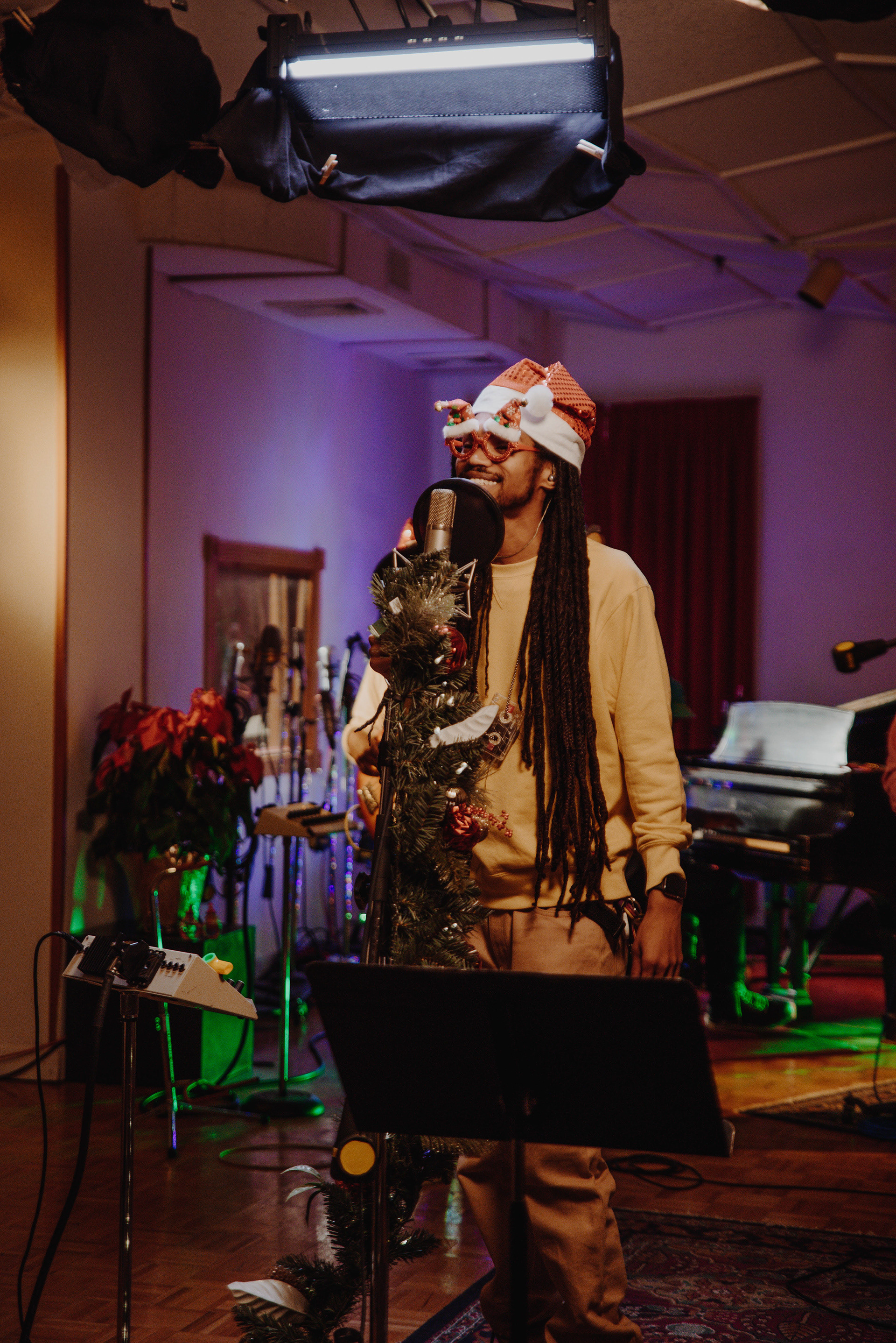 Phony Ppl Christmas Shoot