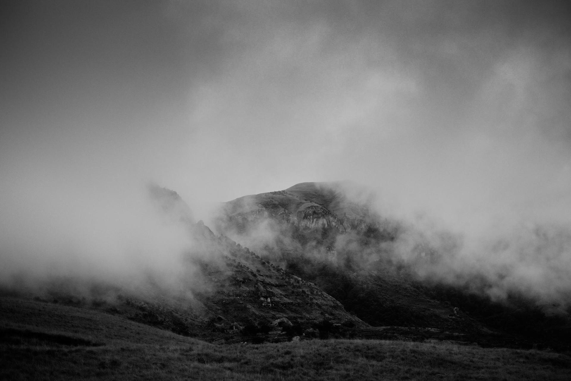 Let the mountian show