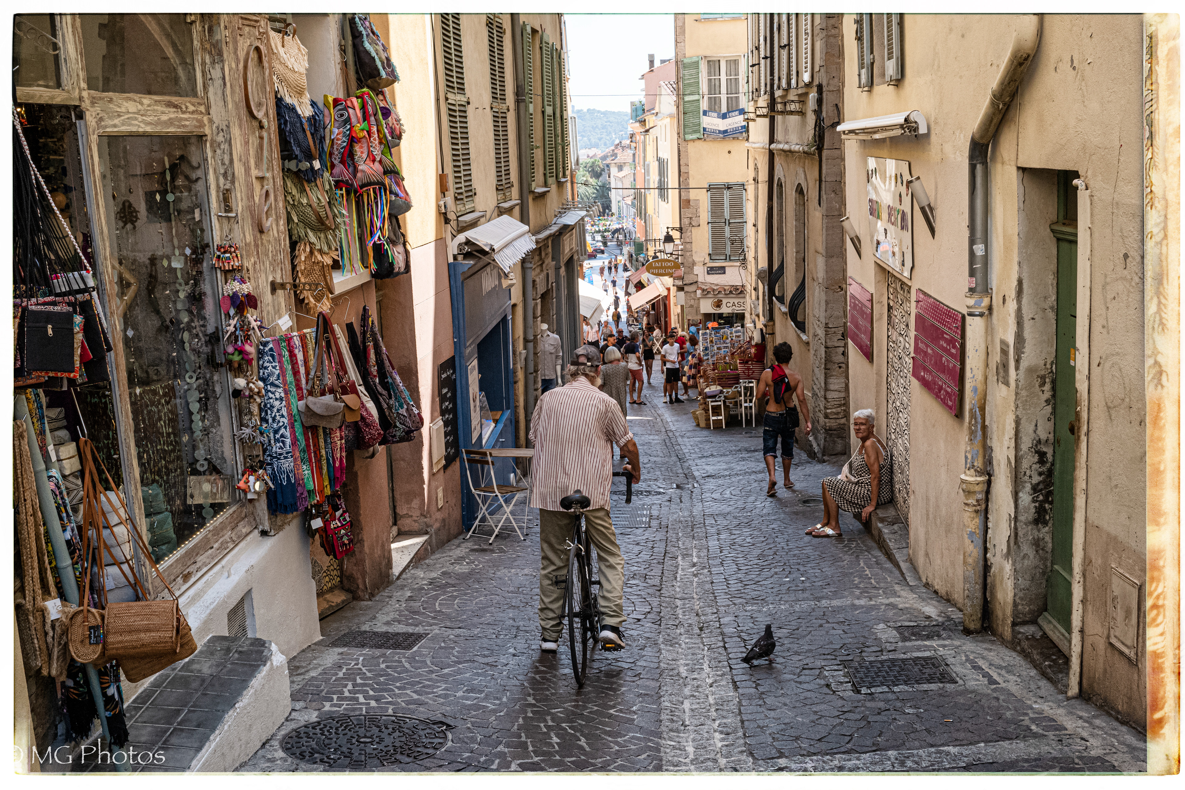 Pente dangereuse (LEICA M10 Hyères)