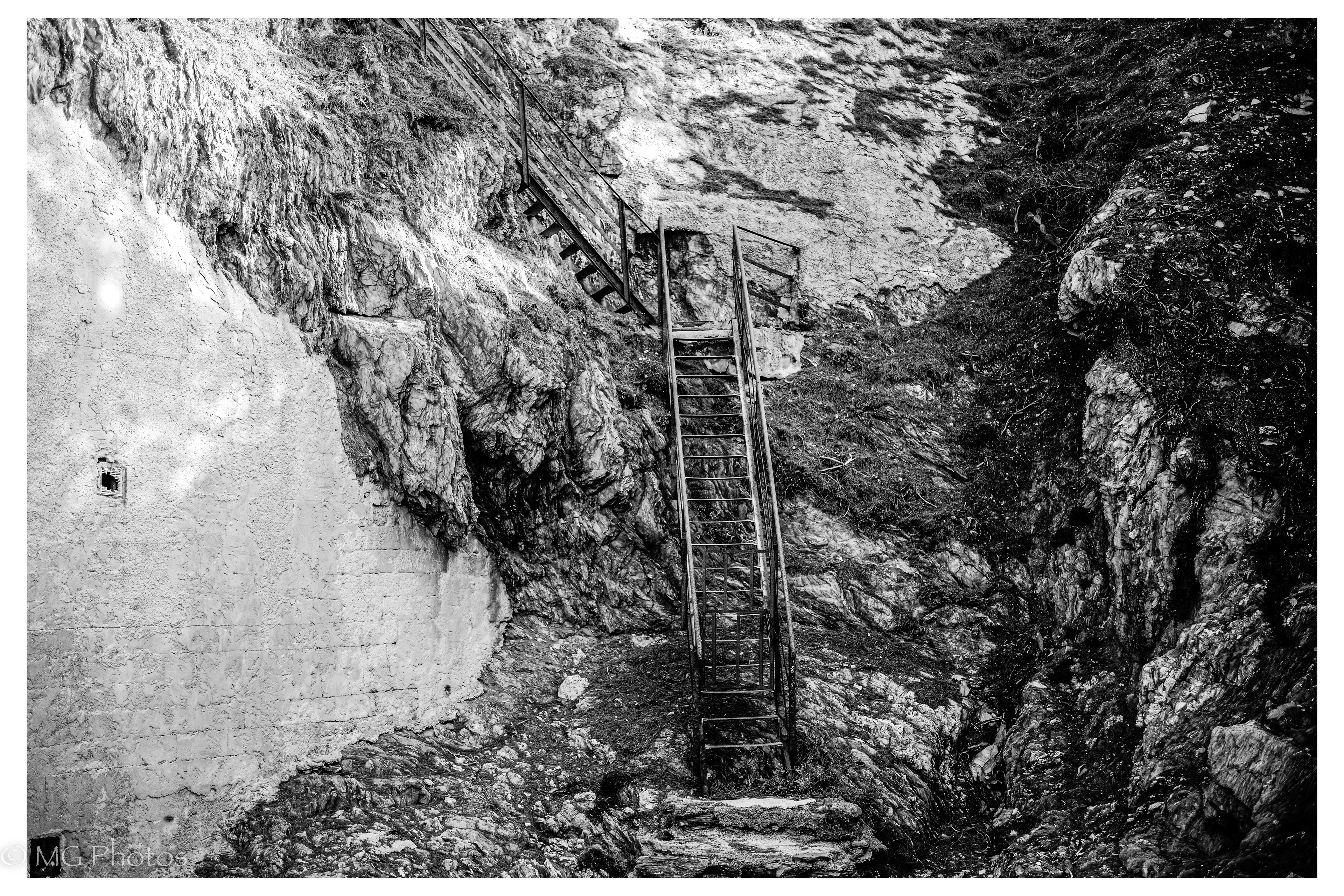 Stairway to (Giens, LEICA M10)