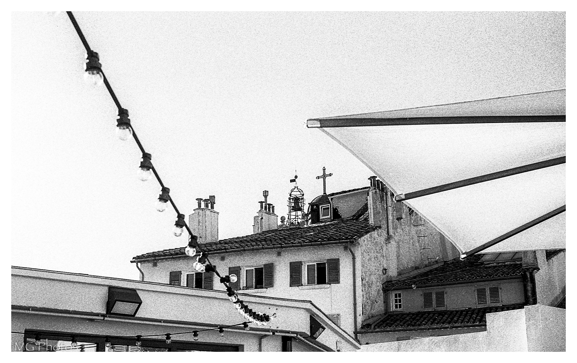 Rooftop (LEICA M3)