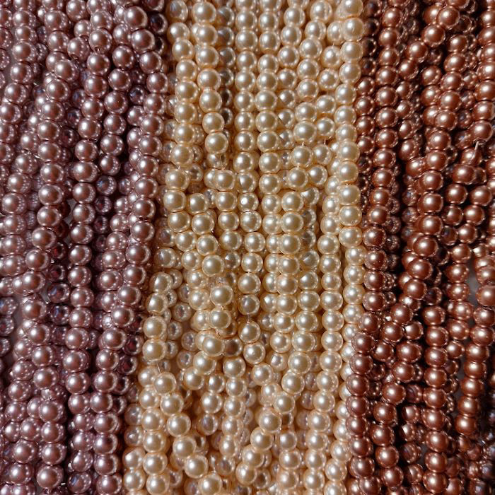 Glass Pearls / Perlas de Vidrio