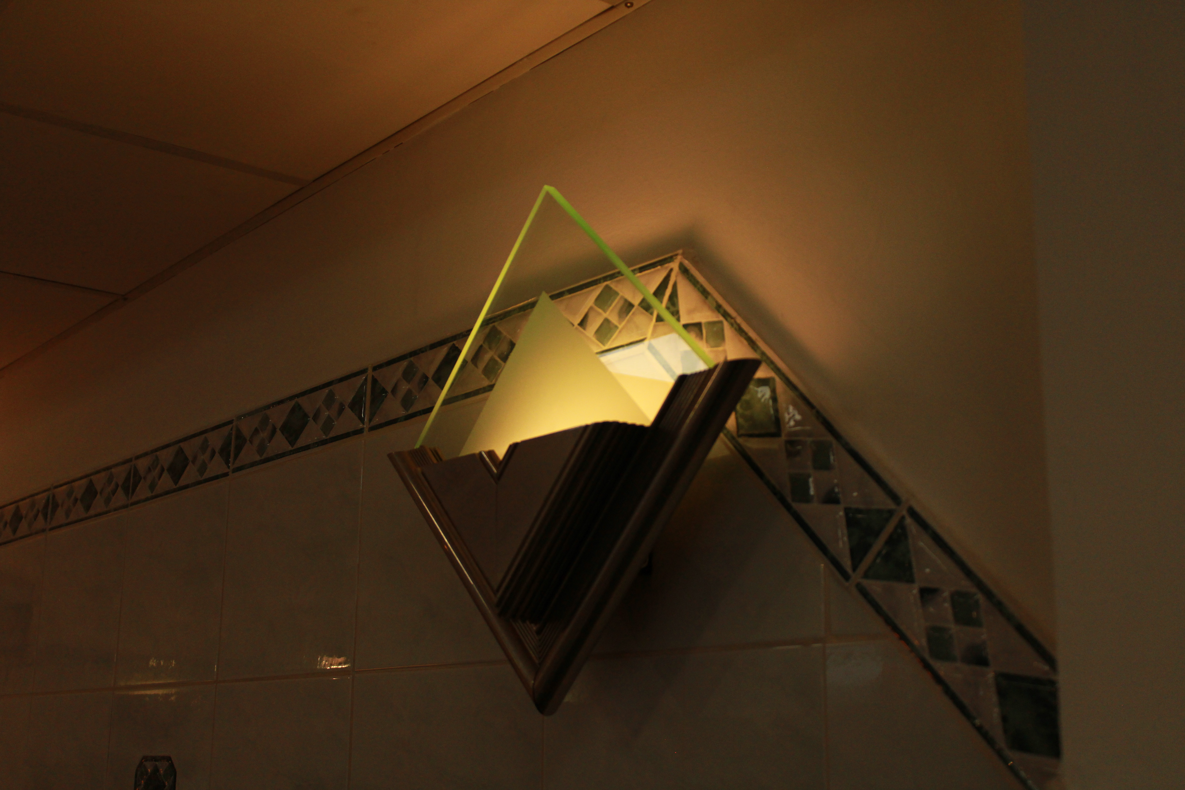 Canon EOS 2000D, f/4.5 & ISO 800