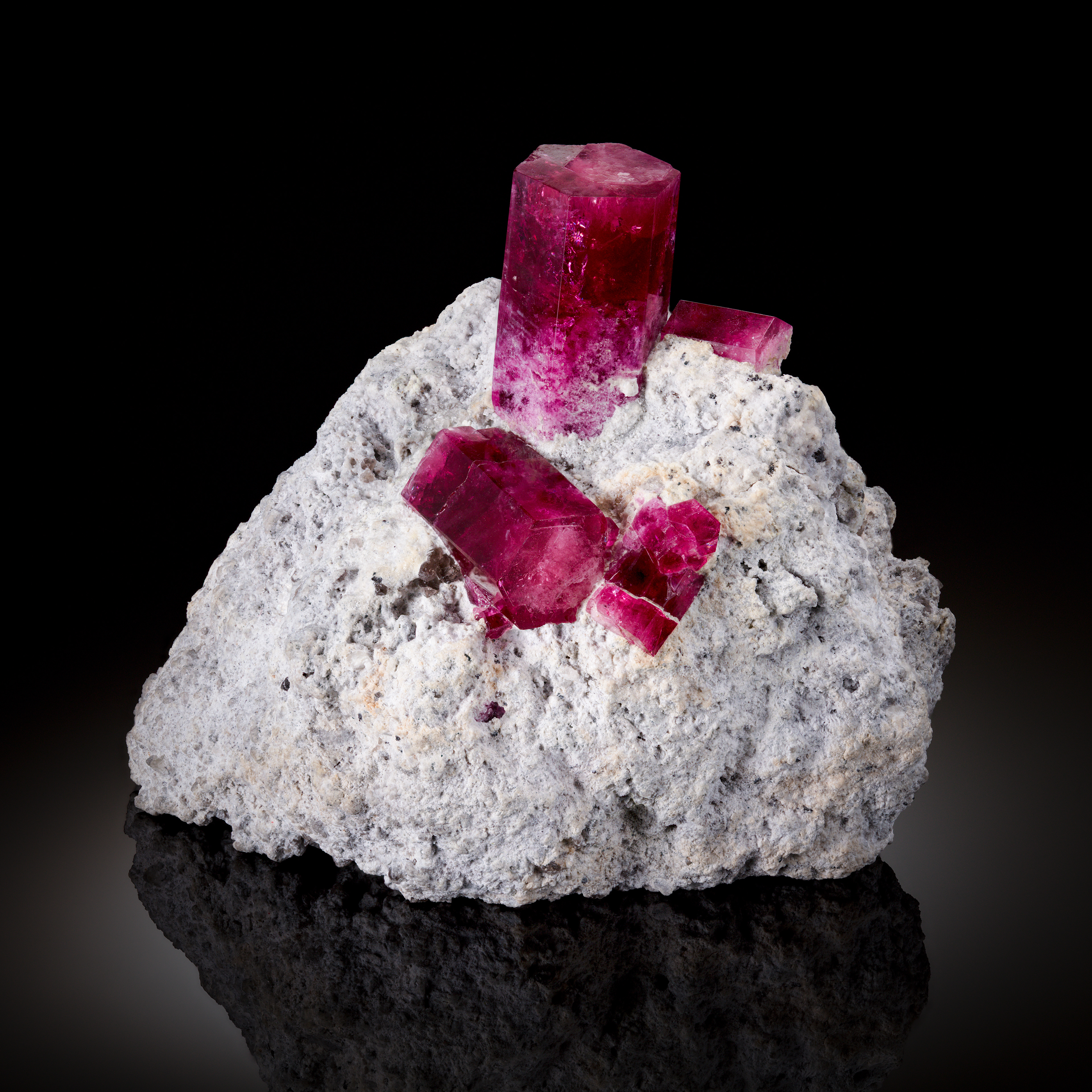 Red Beryl: Wah Wah mtns., UT; Kyle Kevorkian collection