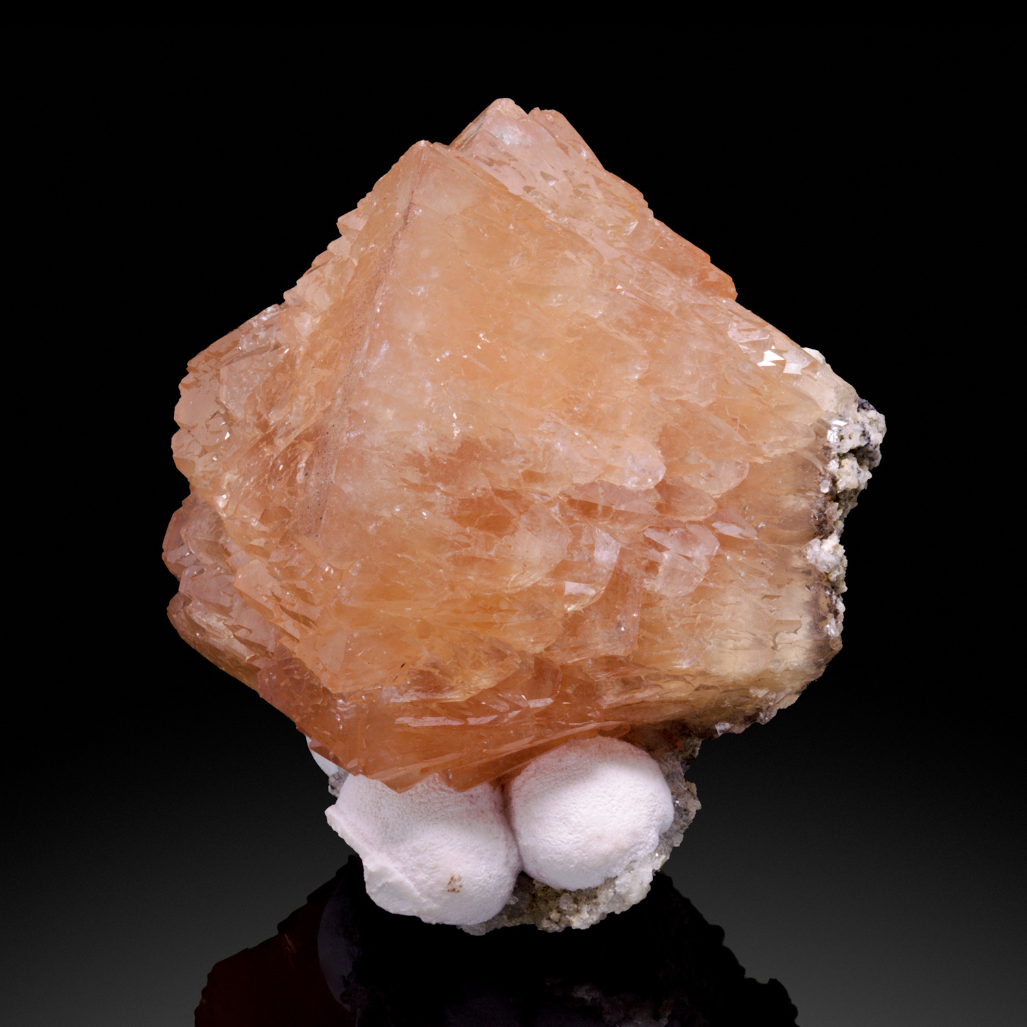 Olmiite: South Africa. Alex Venzke Collection