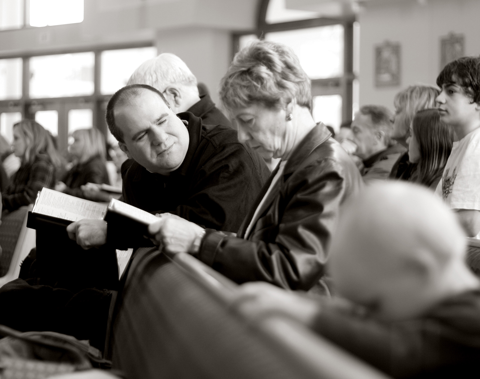 Michael looking at his mother marge.