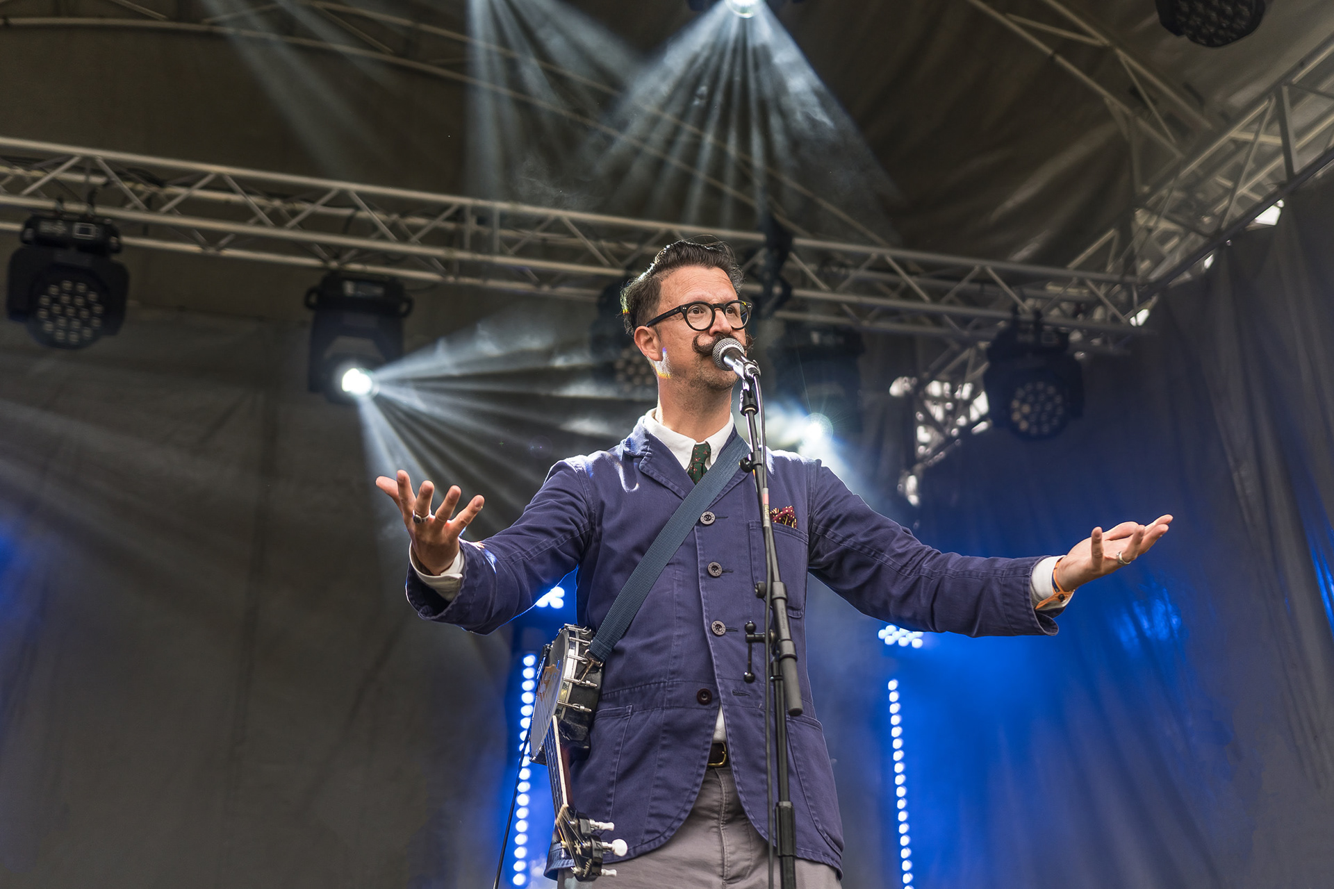 Mr B The Gentleman Rhymer Green Meadows Festival 2017