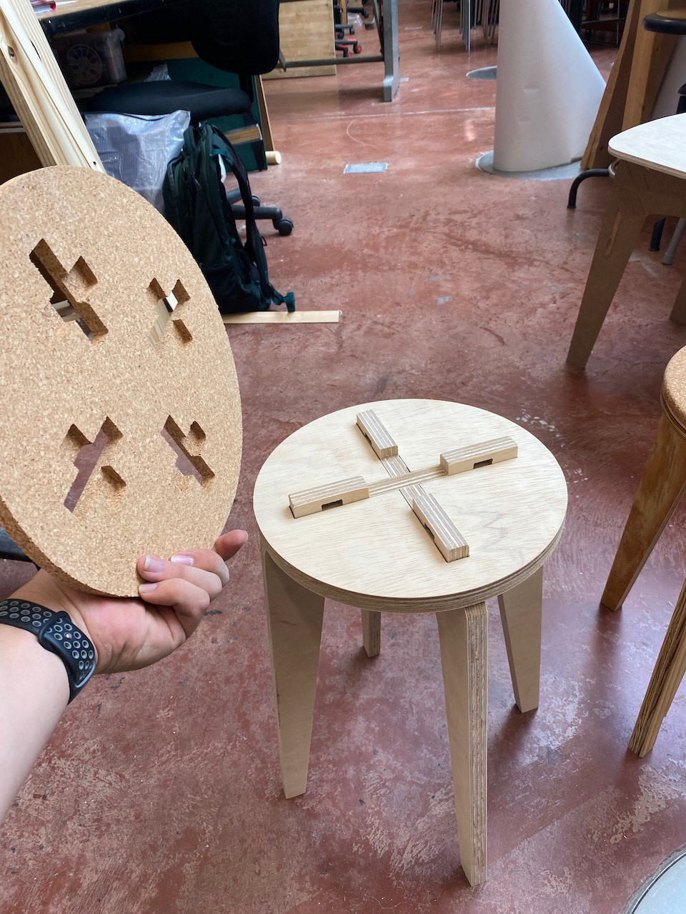 Stool assembly without wedges