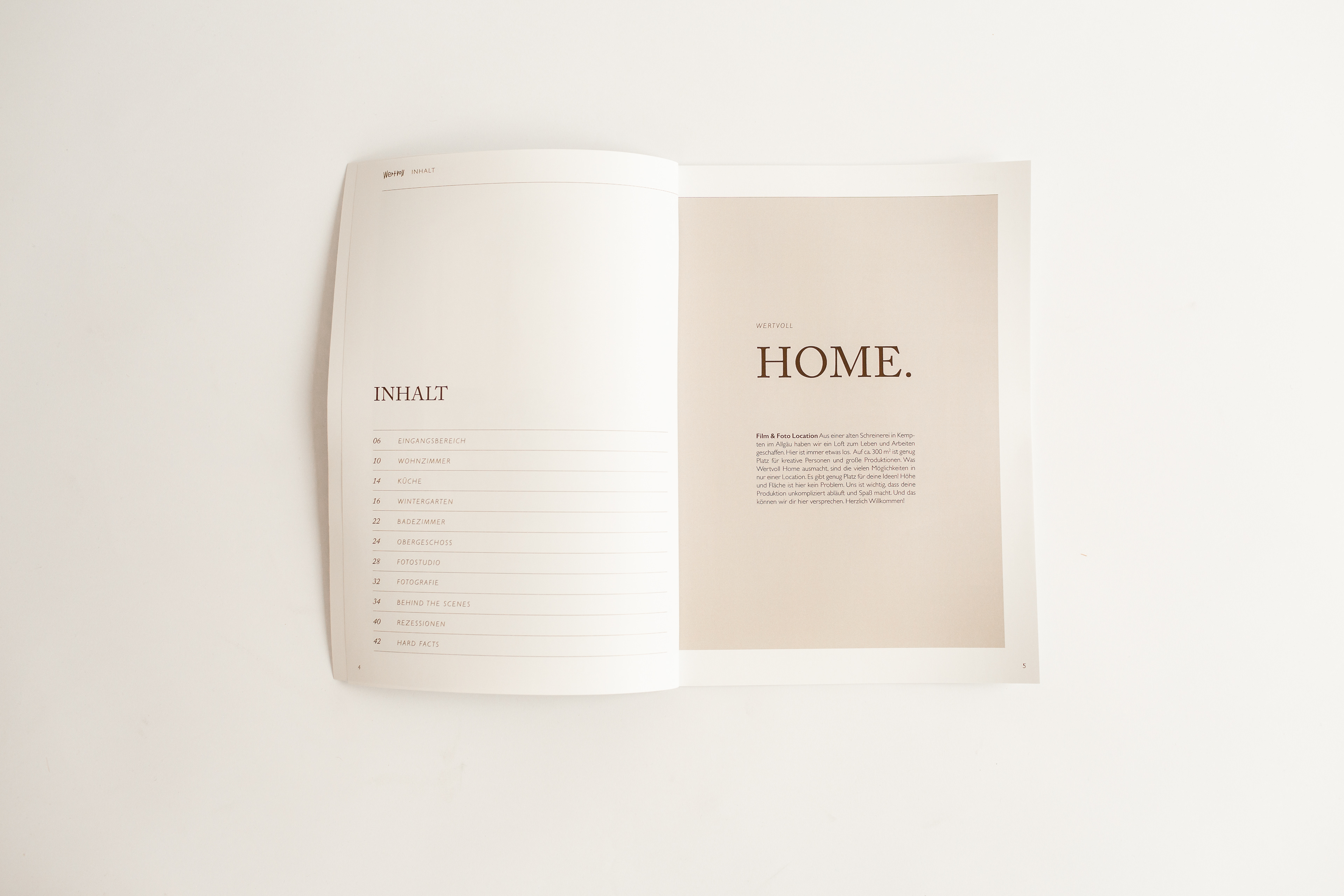 Magazine and website design for www.wertvoll-home.de