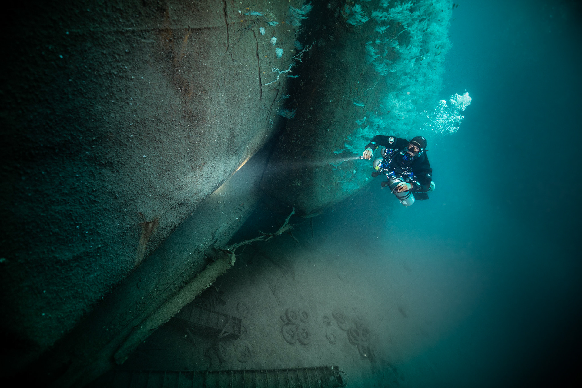 Ines Wreck -70m