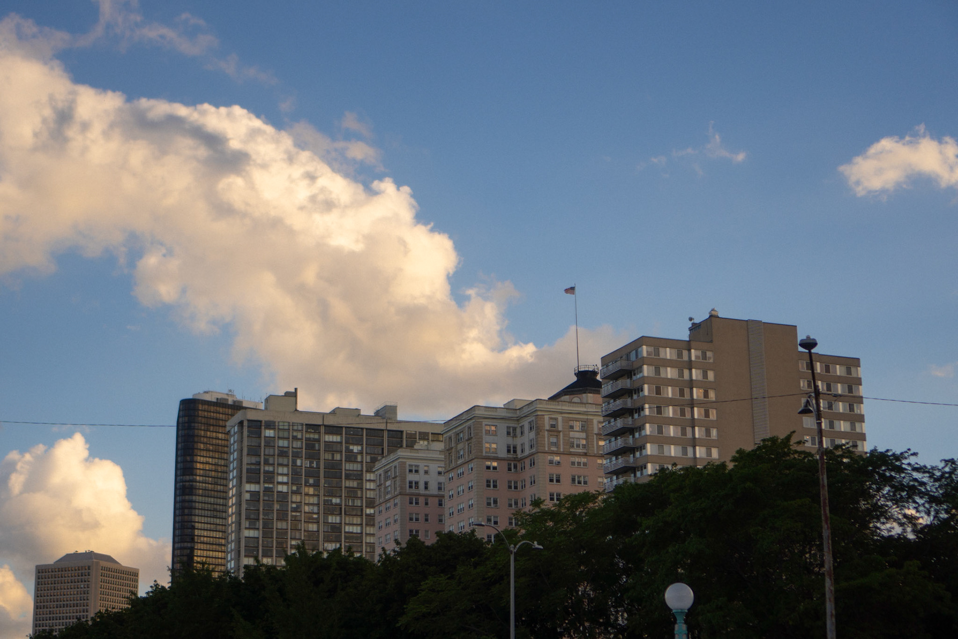 this was the a-ha moment - I've been trying for an angle of that pink hotel forever and could never get the right shot and finally this time it just looked right