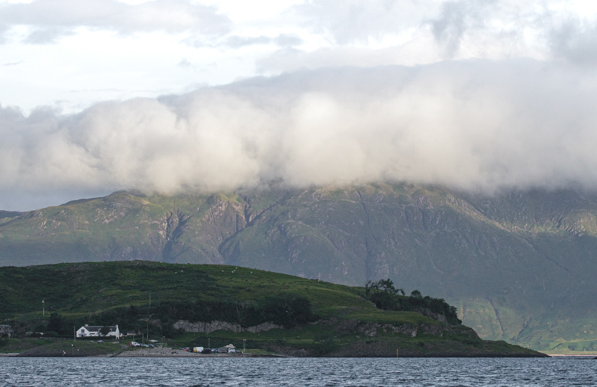 Port Appin met opkomende zon