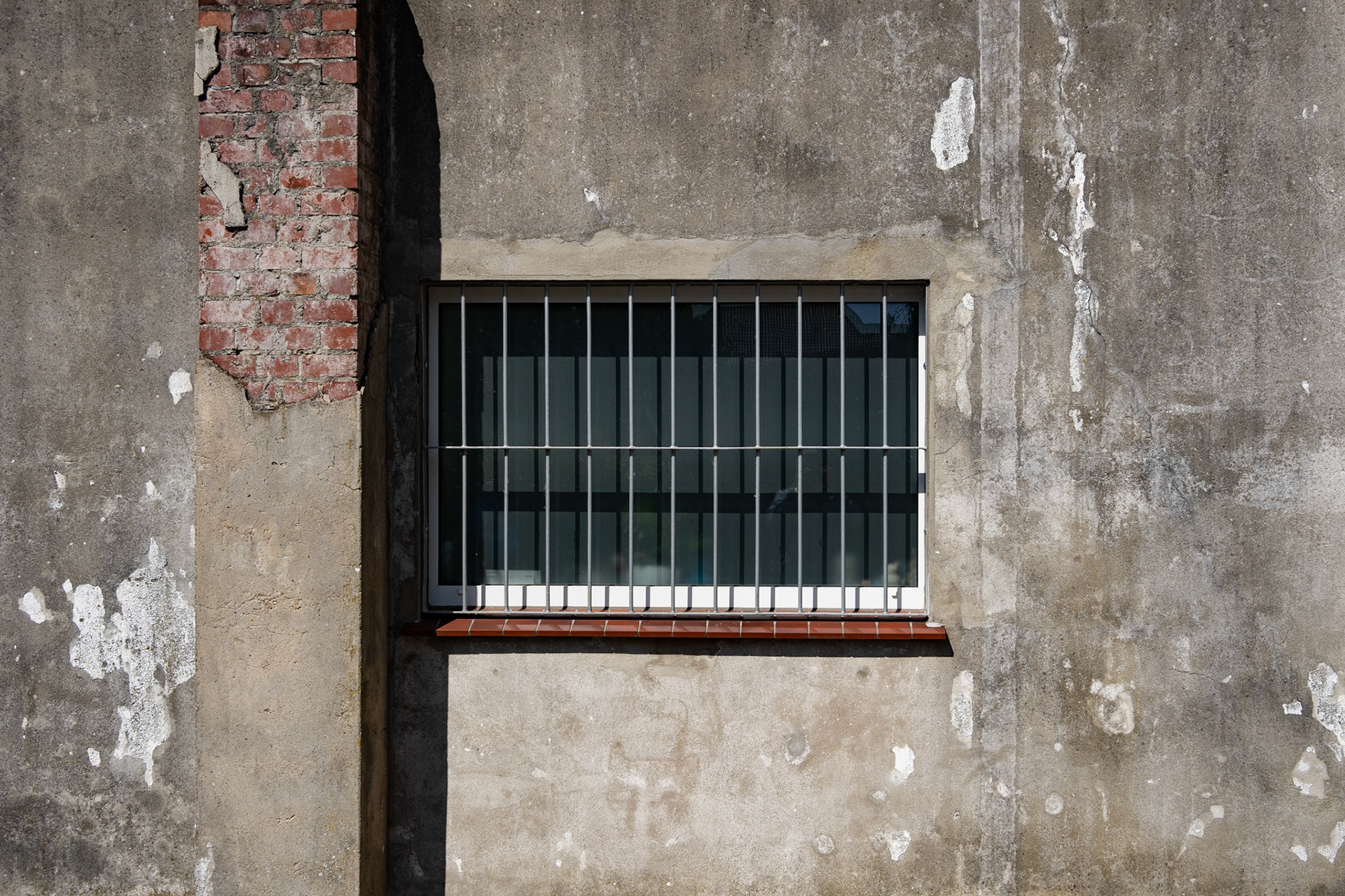 Rectangular Decay