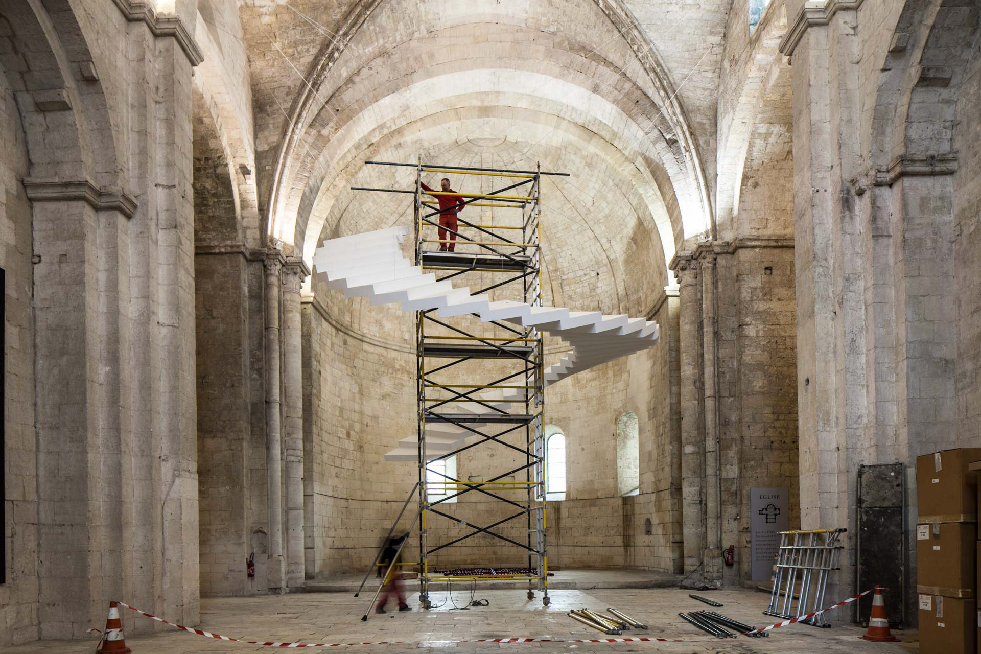 Proceso de montaje, Adabía Montmajour, Arles